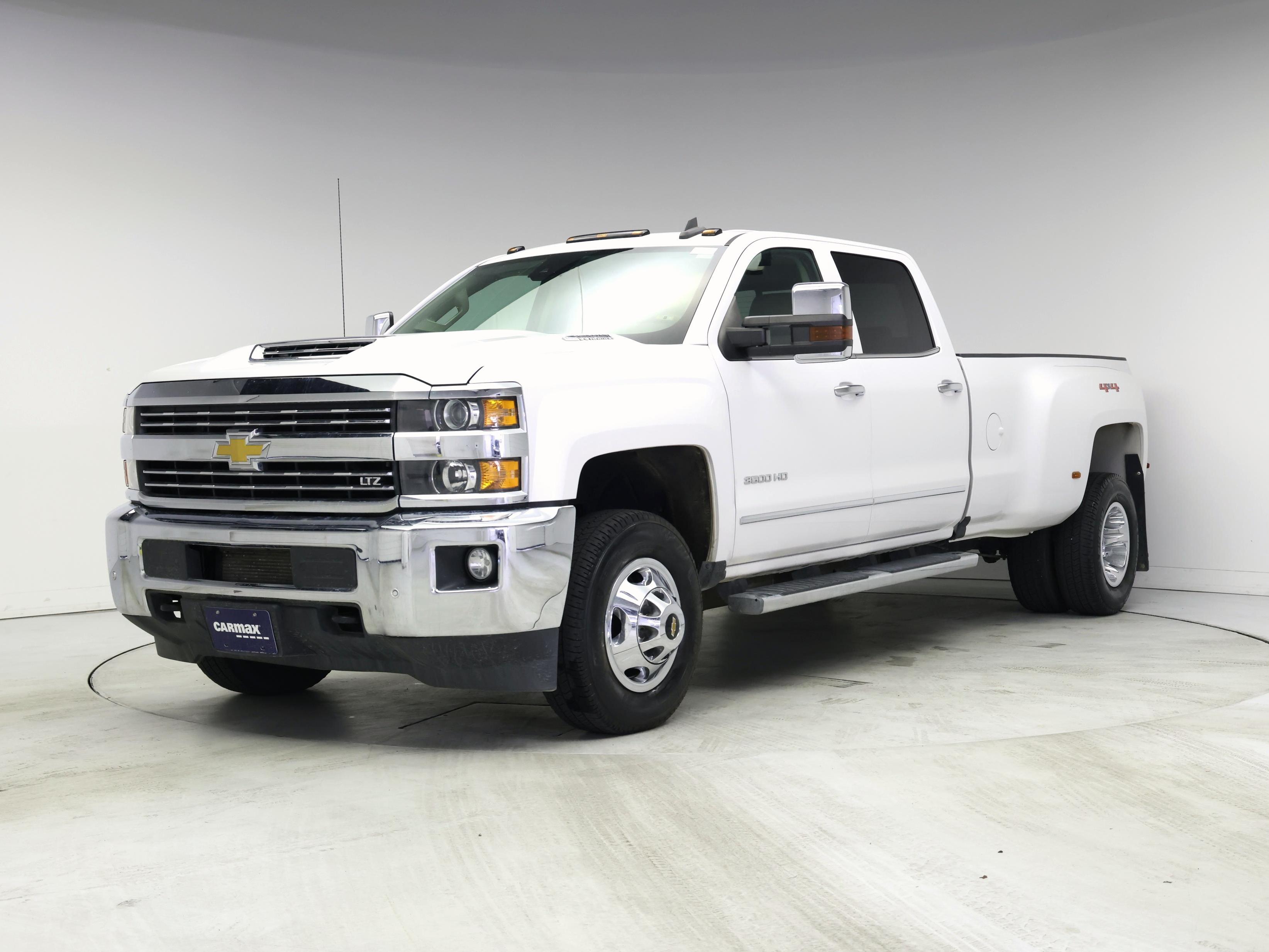 Thumbnail: 2019 Chevrolet Silverado 3500 - 4