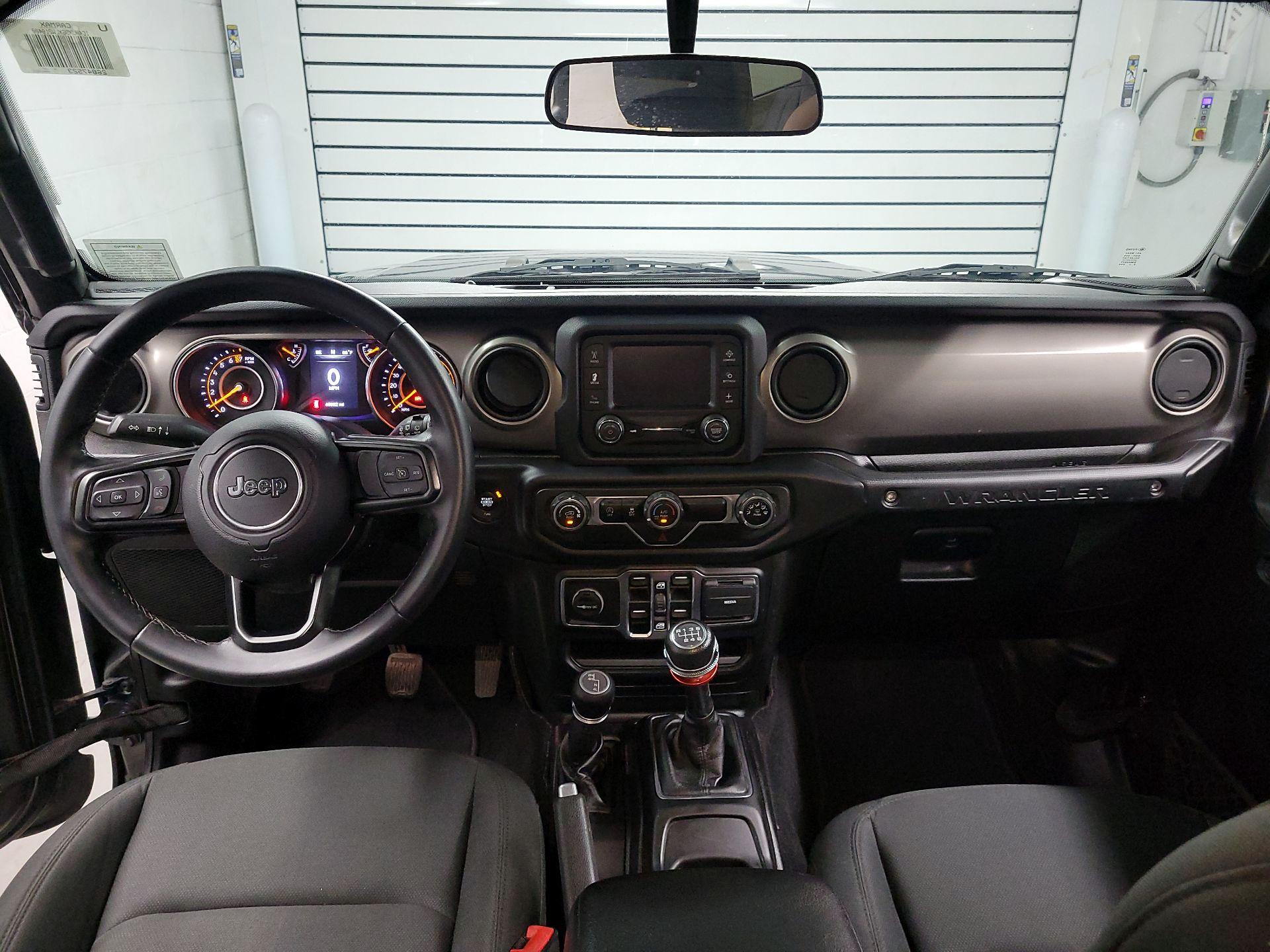 Thumbnail: 2020 Jeep Wrangler - 9