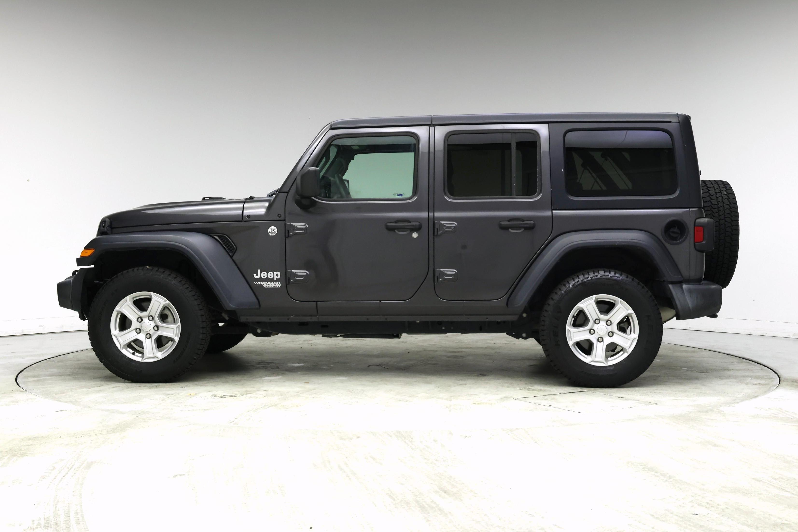 Thumbnail: 2020 Jeep Wrangler - 3