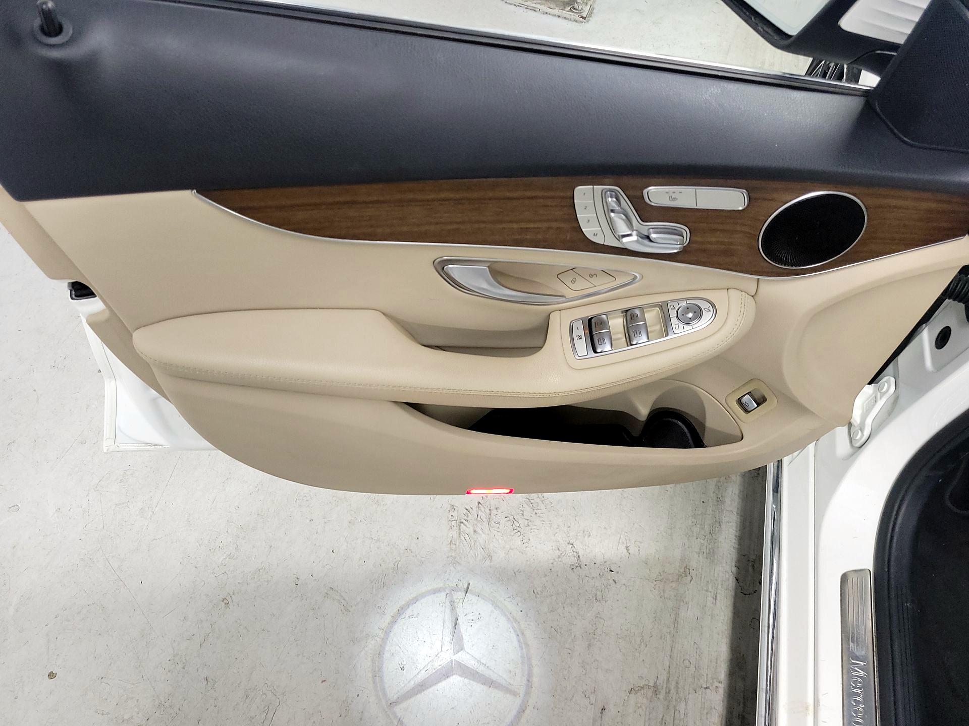 Thumbnail: 2019 Mercedes-Benz C-Class - 12