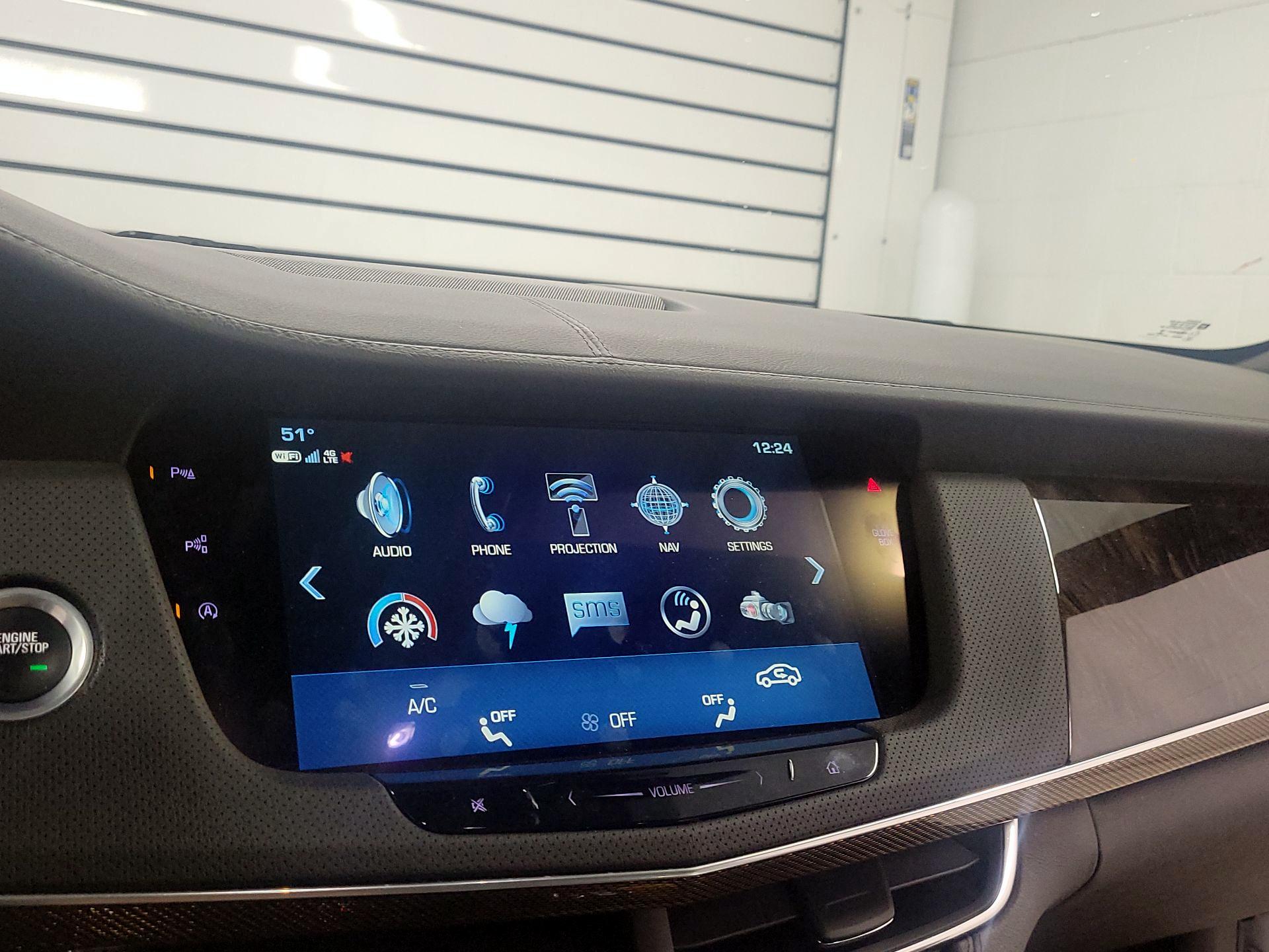Thumbnail: 2018 Cadillac CT6 - 15