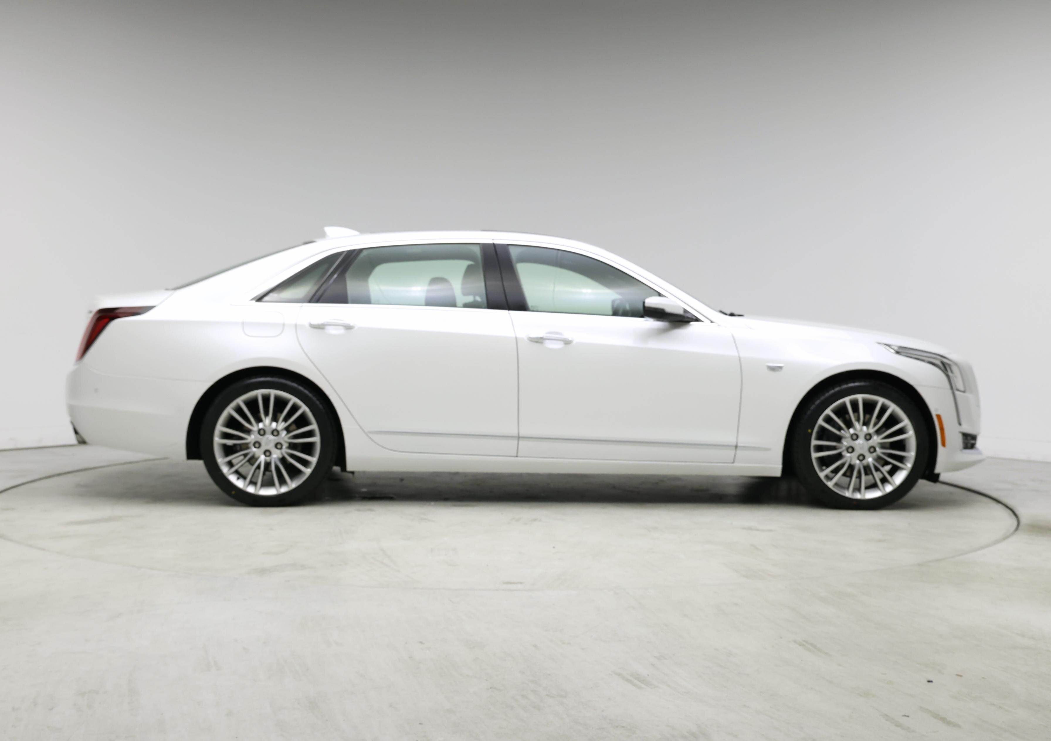 Thumbnail: 2018 Cadillac CT6 - 7