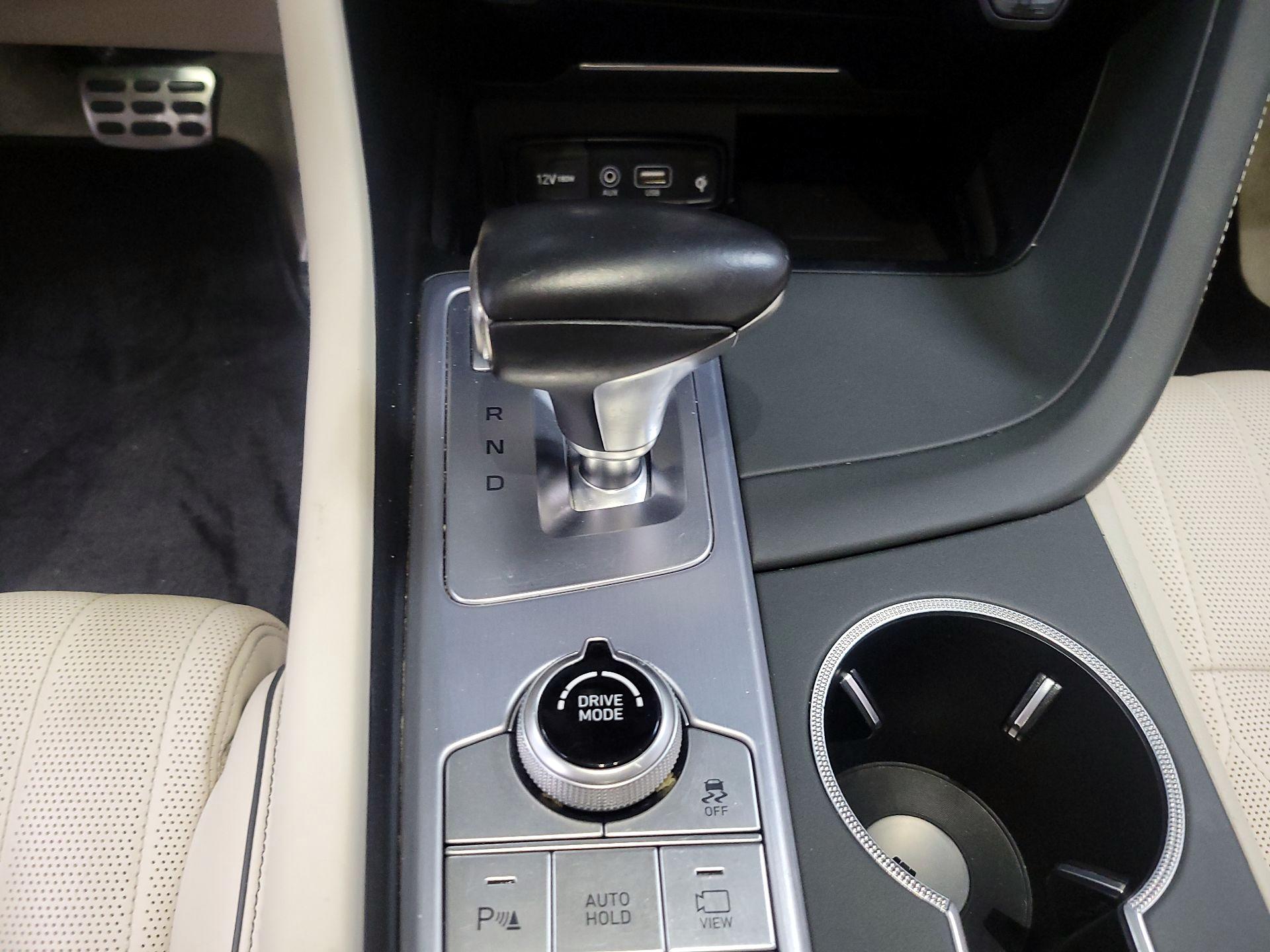 Thumbnail: 2019 Genesis G70 - 18