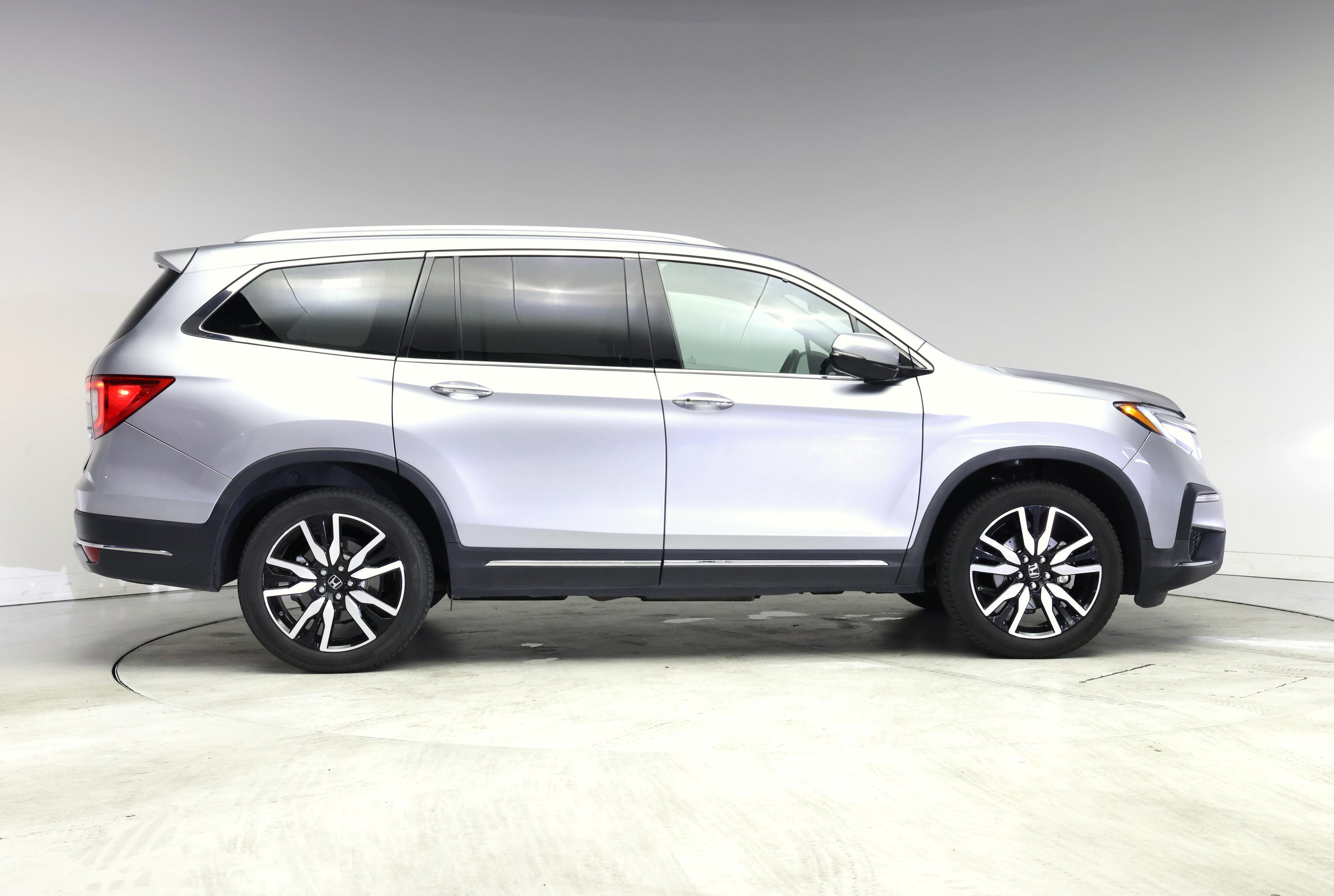 Thumbnail: 2019 Honda Pilot - 7