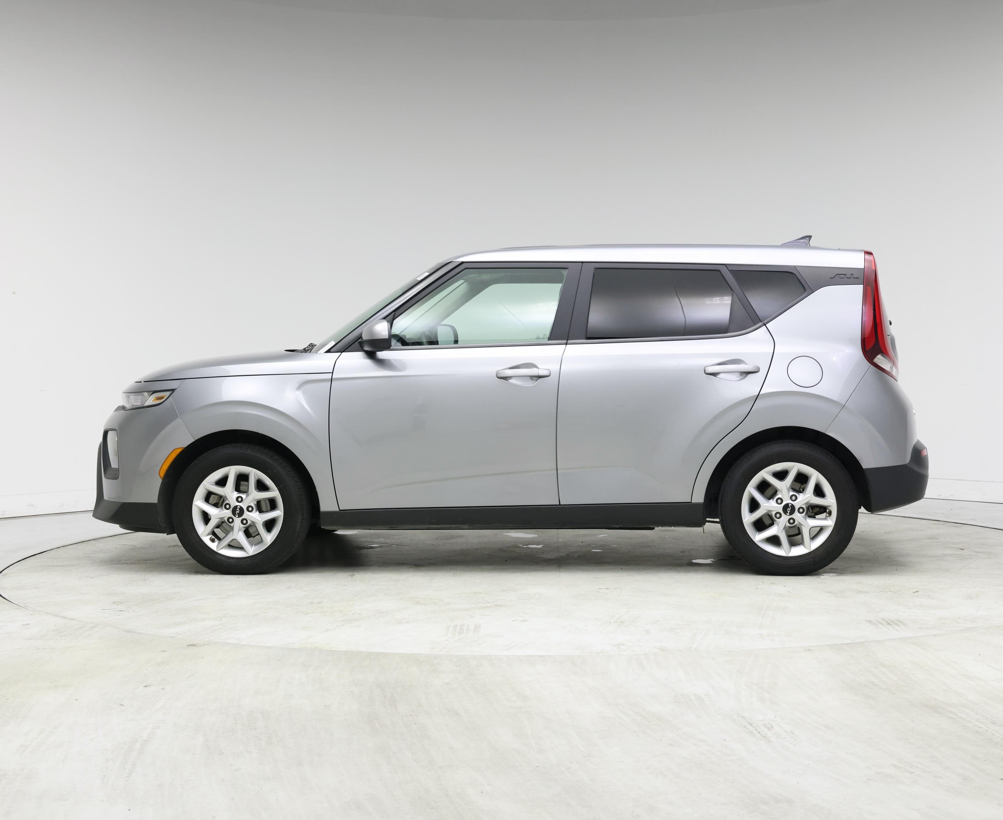 Thumbnail: 2022 Kia Soul - 3