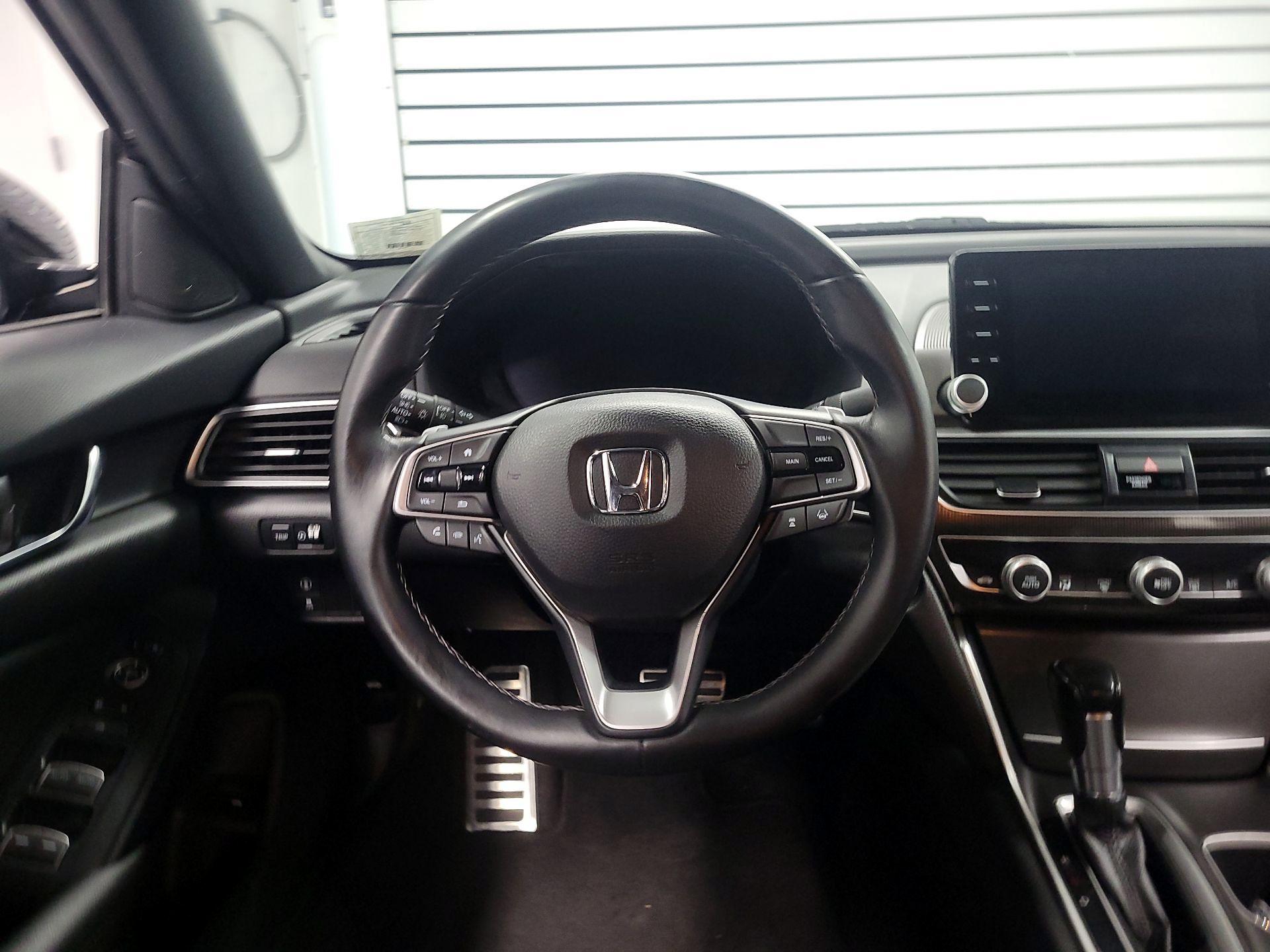 Thumbnail: 2019 Honda Accord - 10