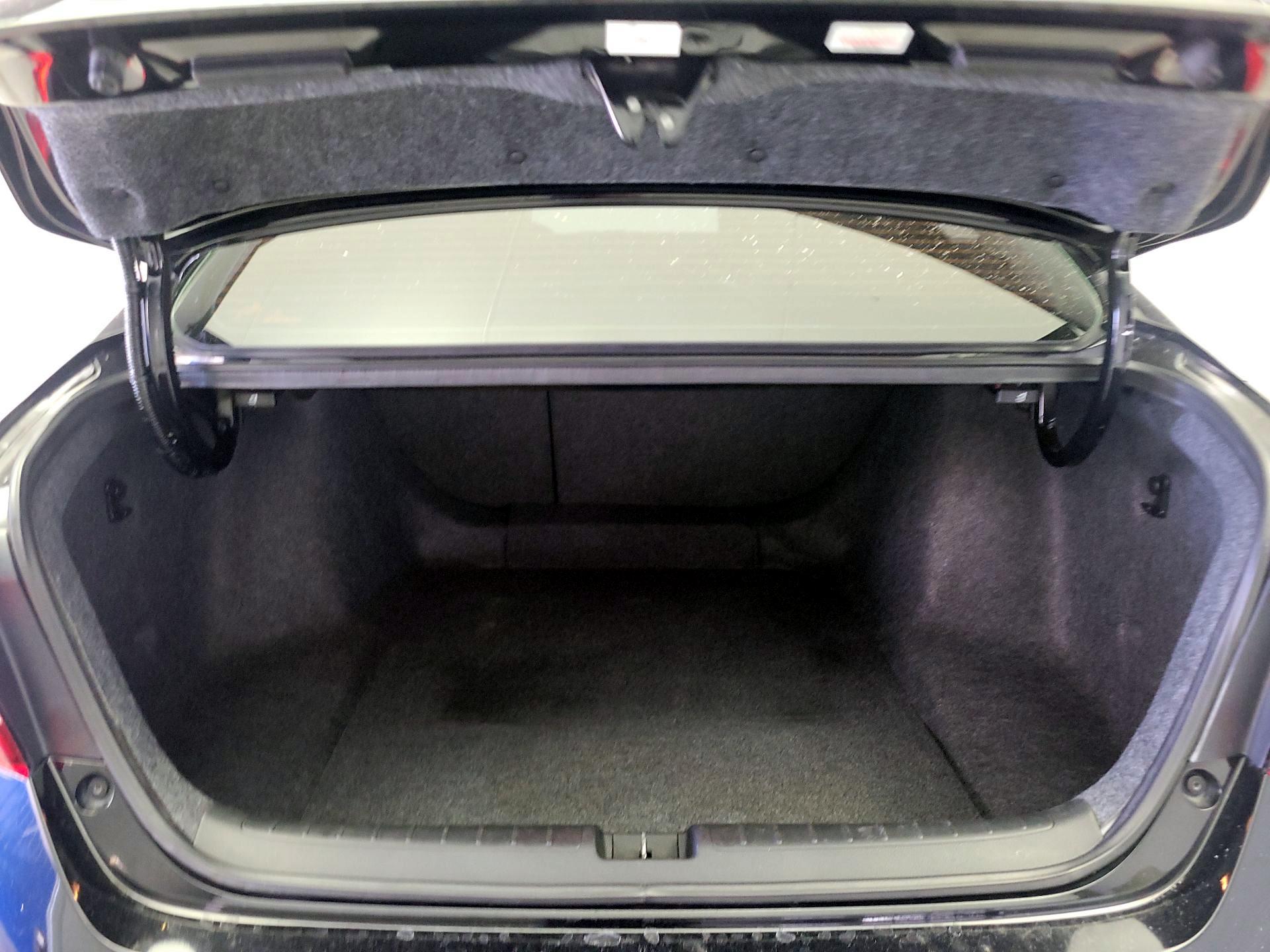 Thumbnail: 2019 Honda Accord - 19
