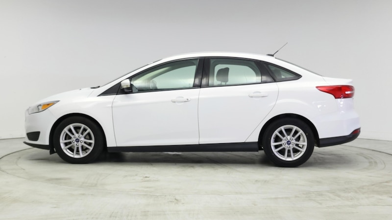 2017 Ford Focus SE 3