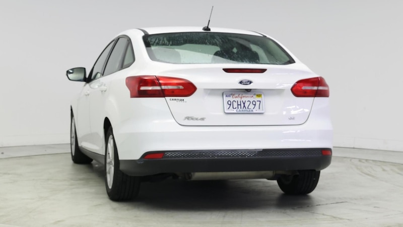 2017 Ford Focus SE 6