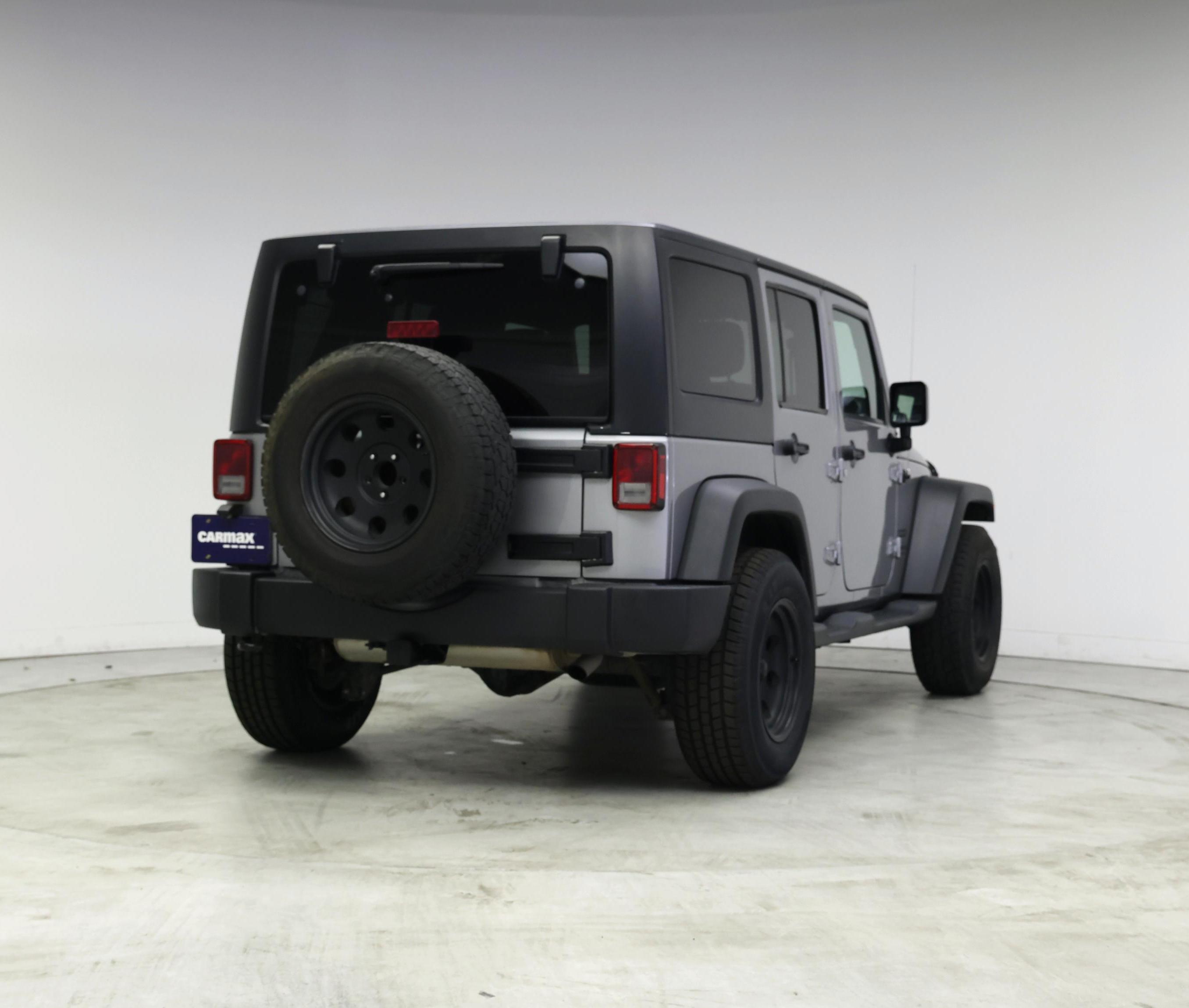 Thumbnail: 2017 Jeep Wrangler - 8