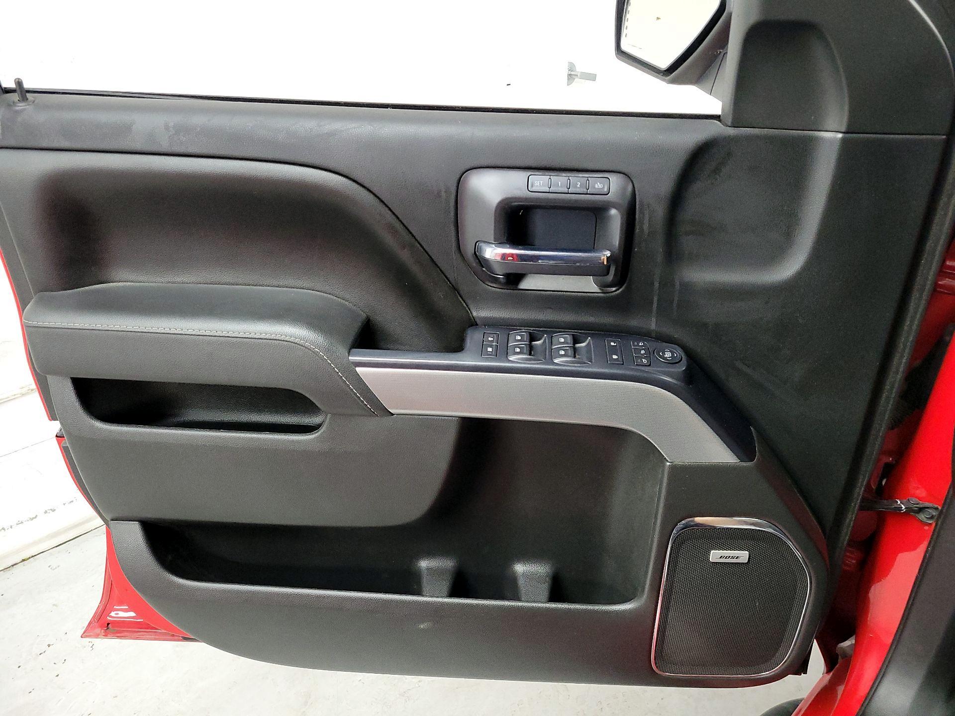 Thumbnail: 2016 Chevrolet Silverado 1500 - 12