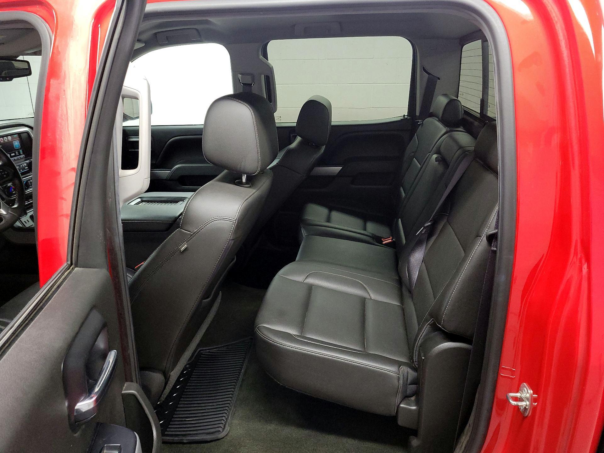 Thumbnail: 2016 Chevrolet Silverado 1500 - 17