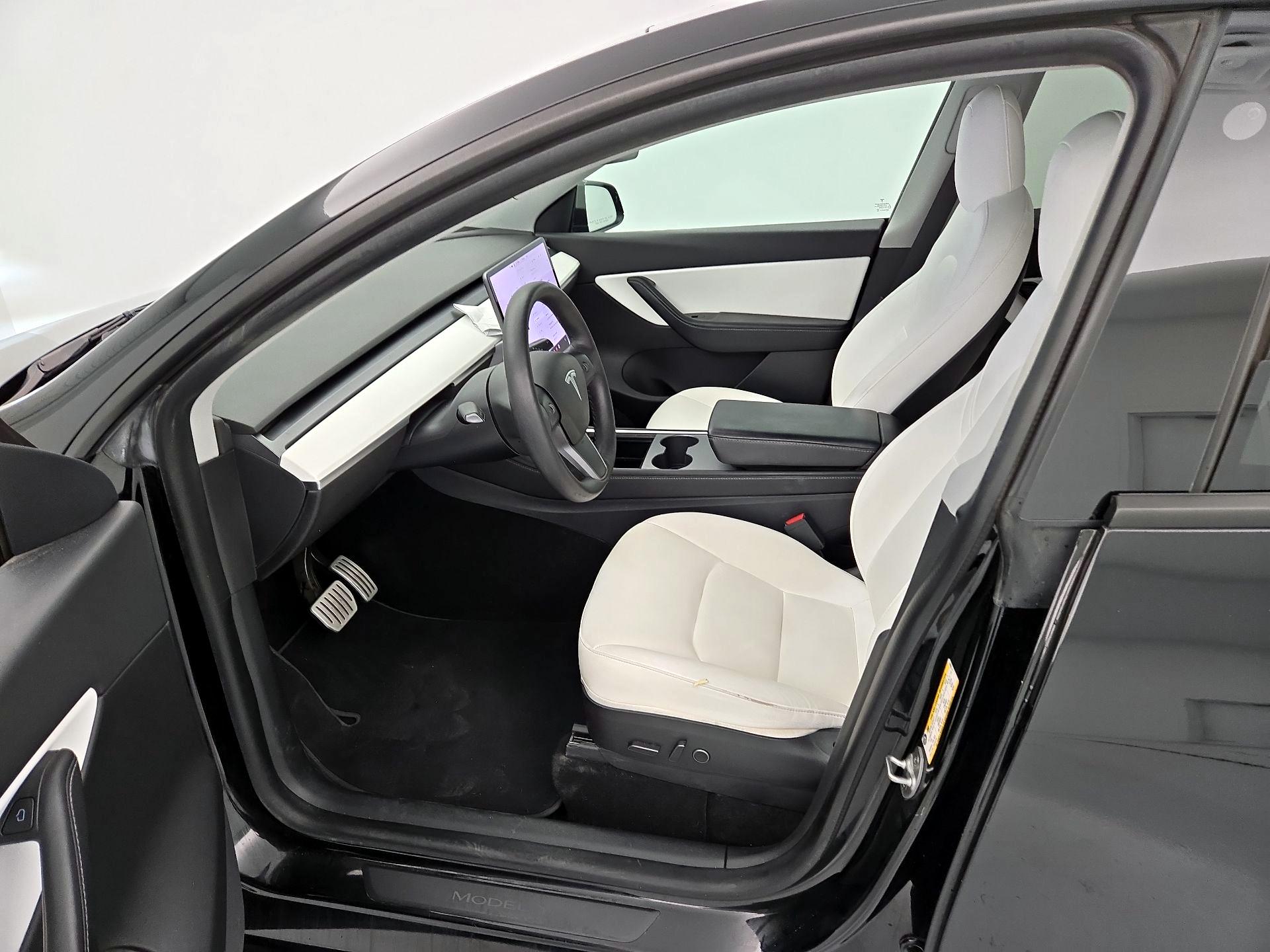 Thumbnail: 2021 Tesla Model Y - 11