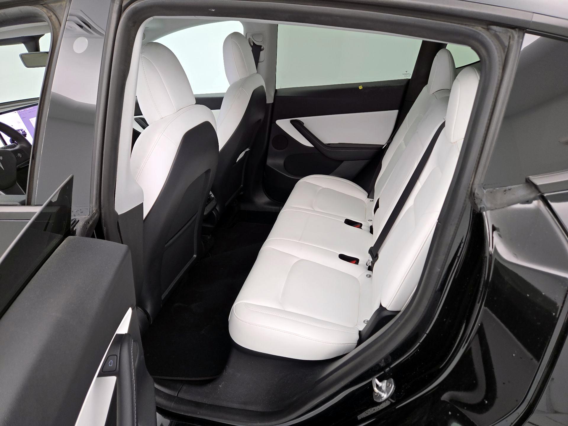 Thumbnail: 2021 Tesla Model Y - 19