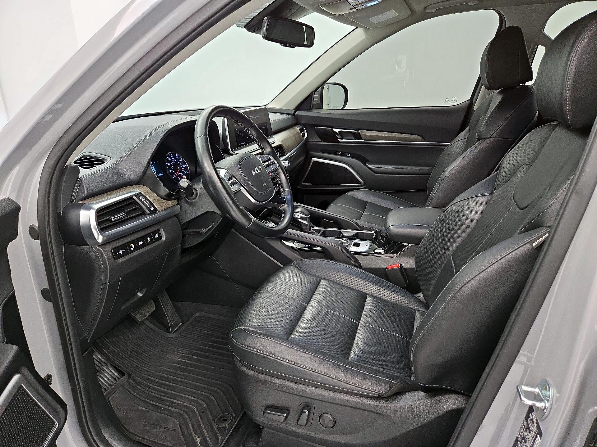 Thumbnail: 2022 Kia Telluride - 11