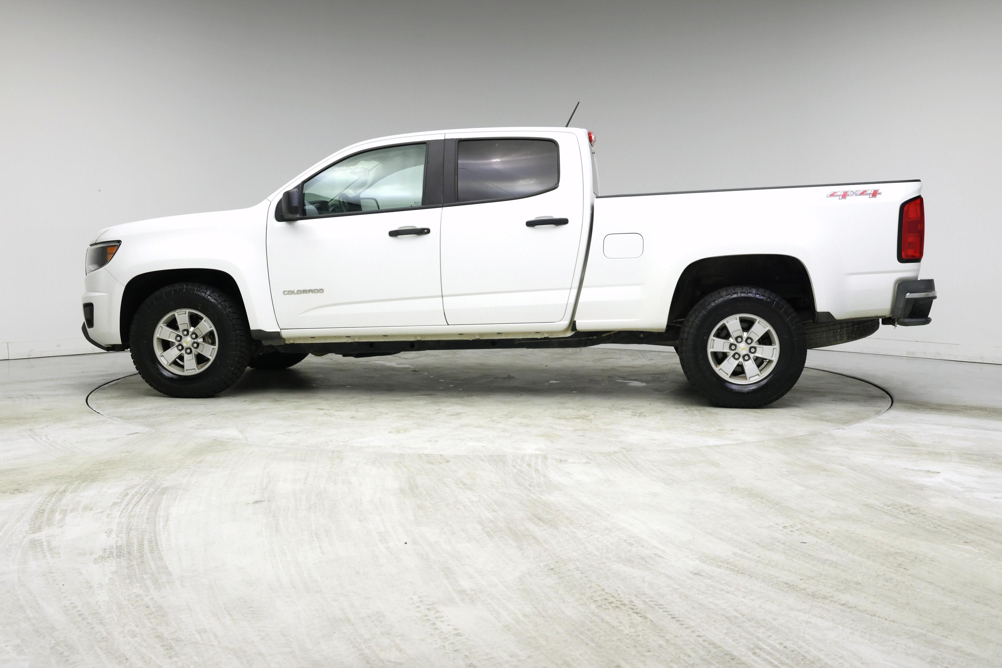 Thumbnail: 2020 Chevrolet Colorado - 3
