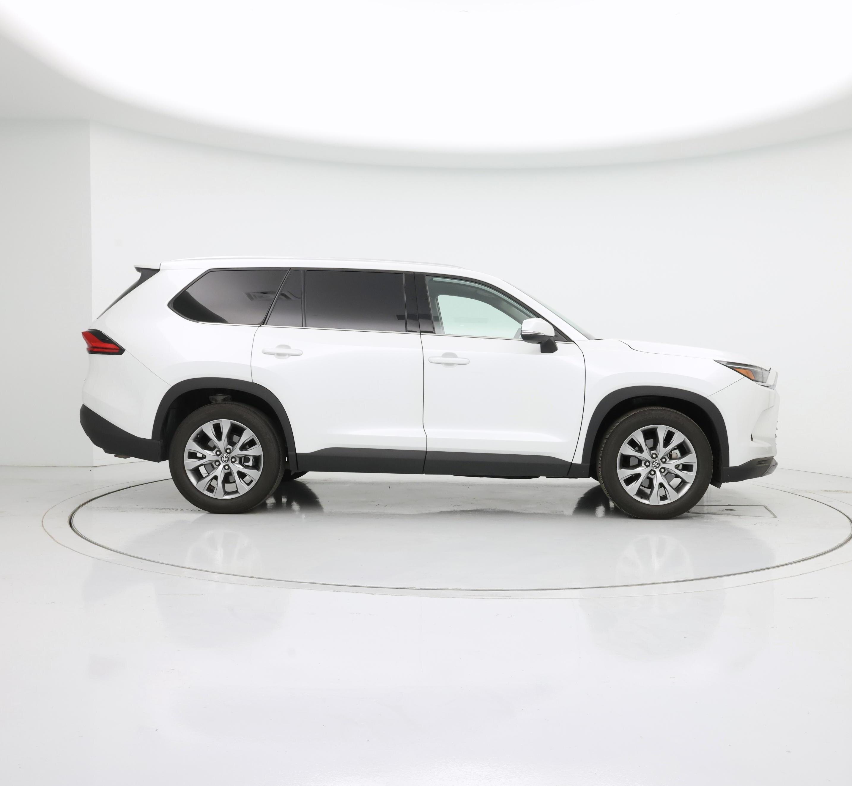 Thumbnail: 2024 Toyota Grand Highlander - 7