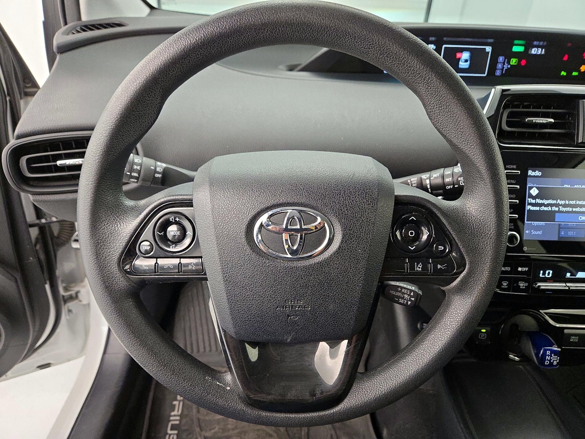 Thumbnail: 2021 Toyota Prius - 10
