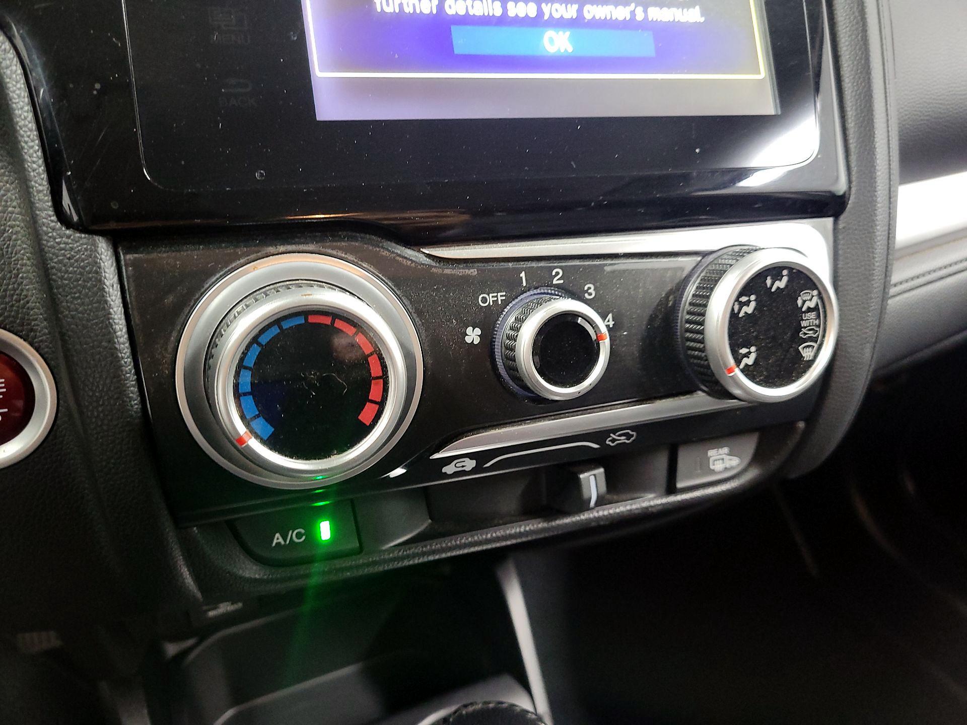 Thumbnail: 2015 Honda Fit - 15