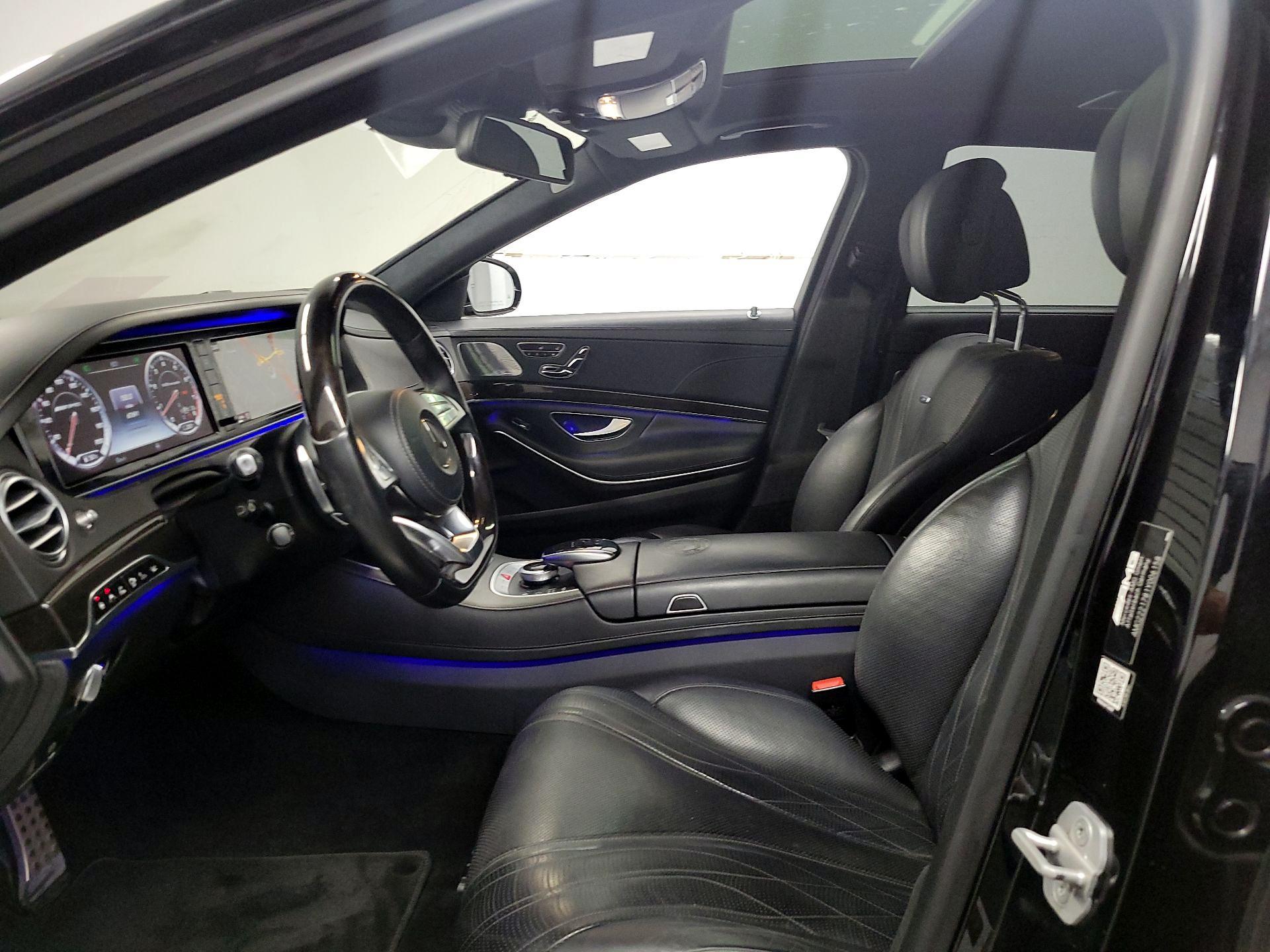 Thumbnail: 2016 Mercedes-Benz S-Class - 11