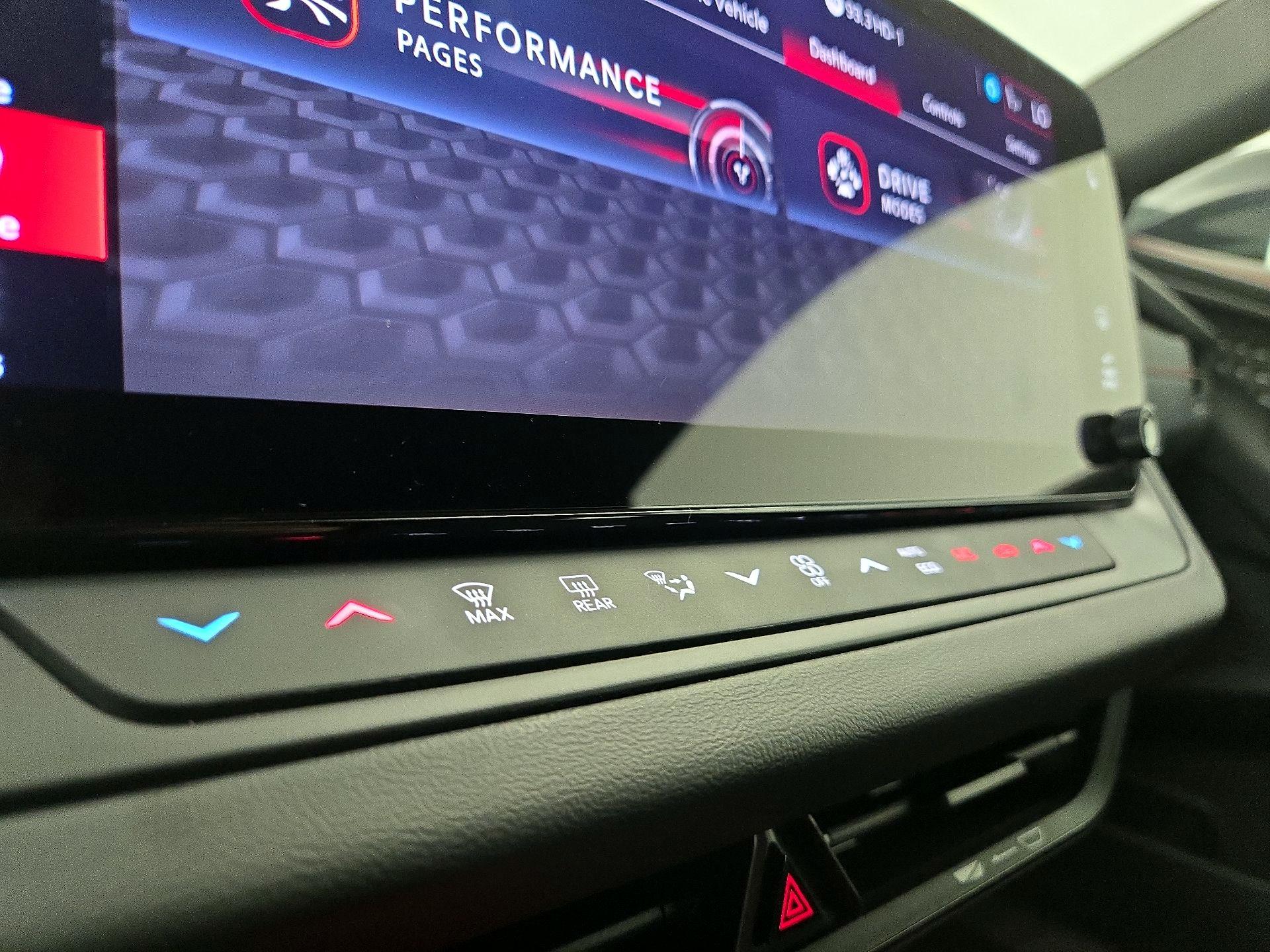 Thumbnail: 2025 Dodge Charger - 17
