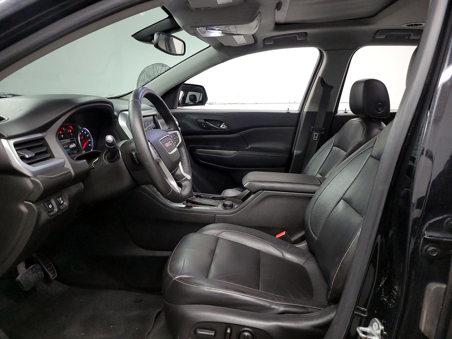 Thumbnail: 2017 GMC Acadia - 11