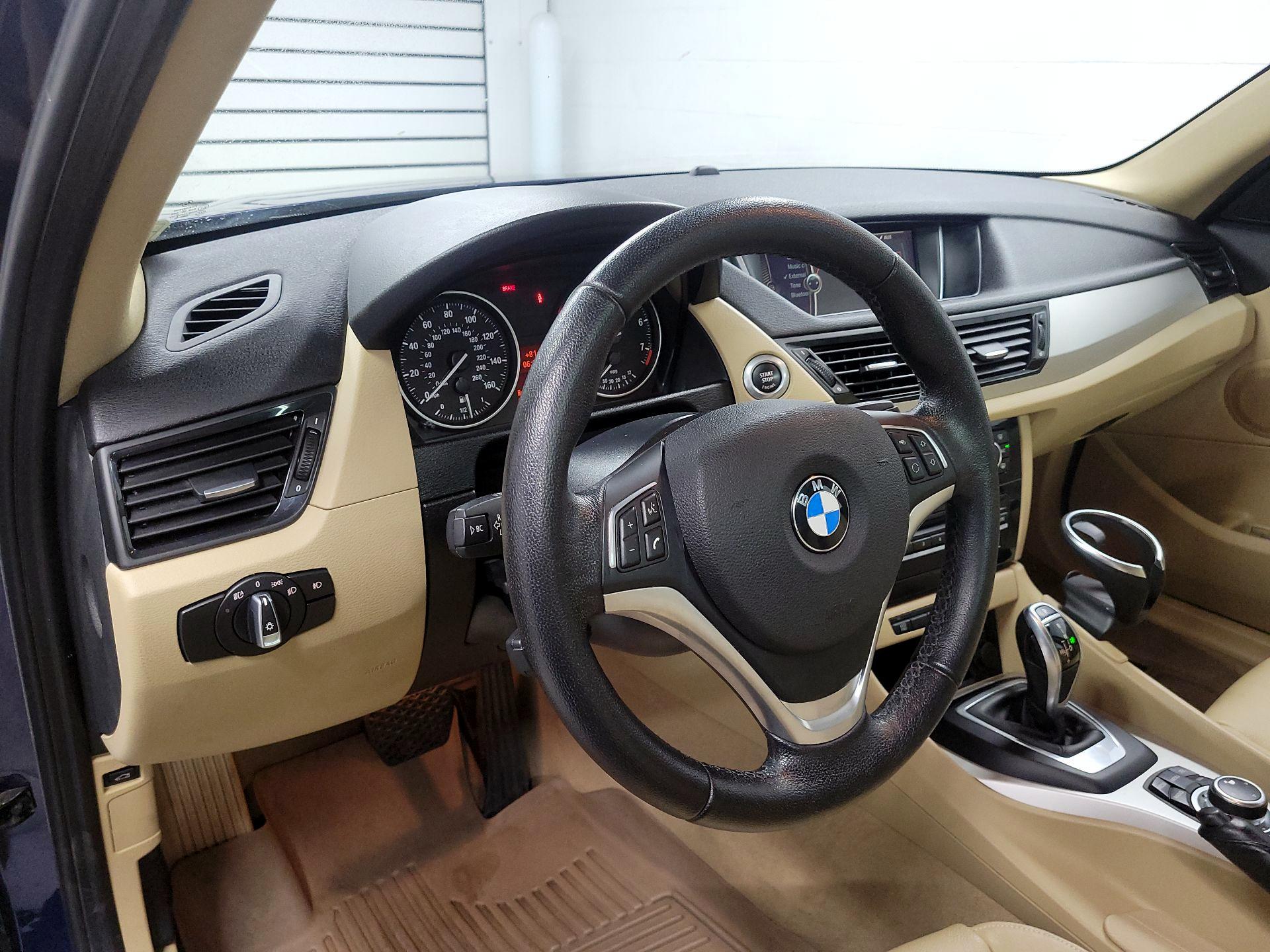 Thumbnail: 2015 BMW X1 - 9