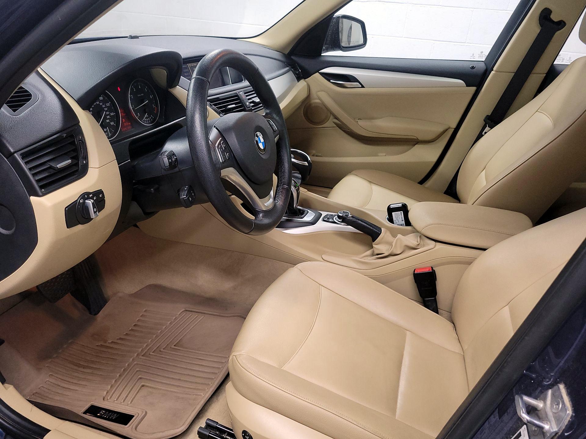Thumbnail: 2015 BMW X1 - 11
