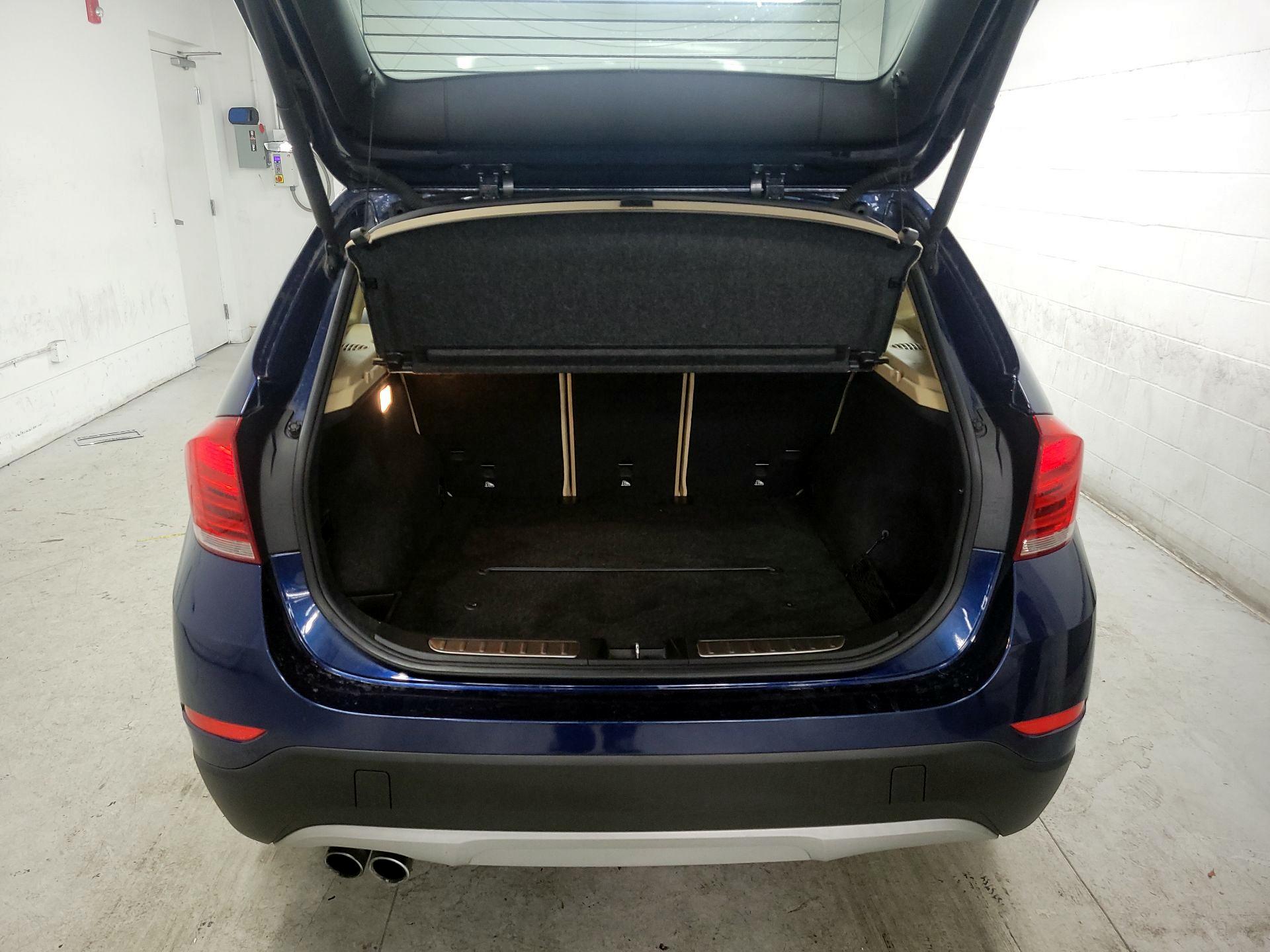 Thumbnail: 2015 BMW X1 - 18