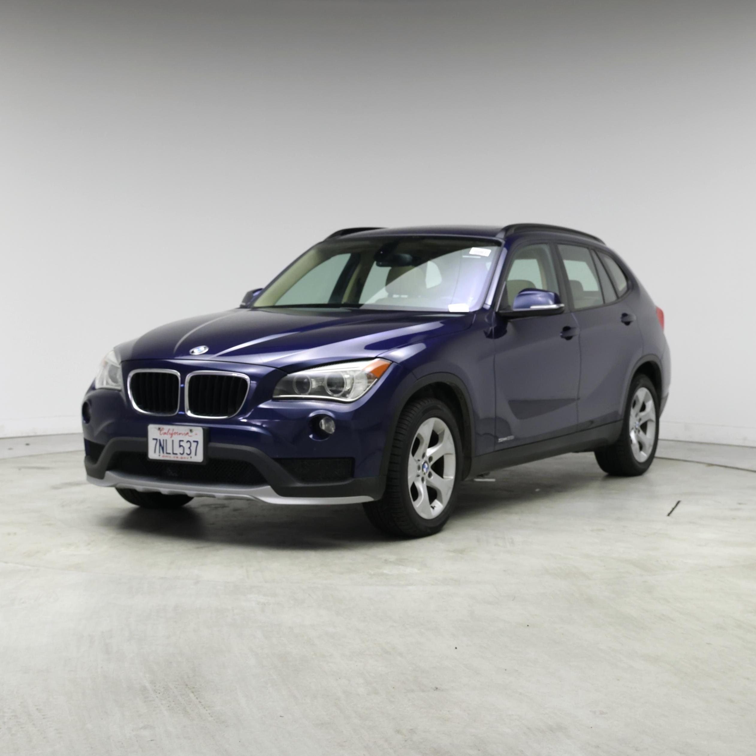 Thumbnail: 2015 BMW X1 - 4