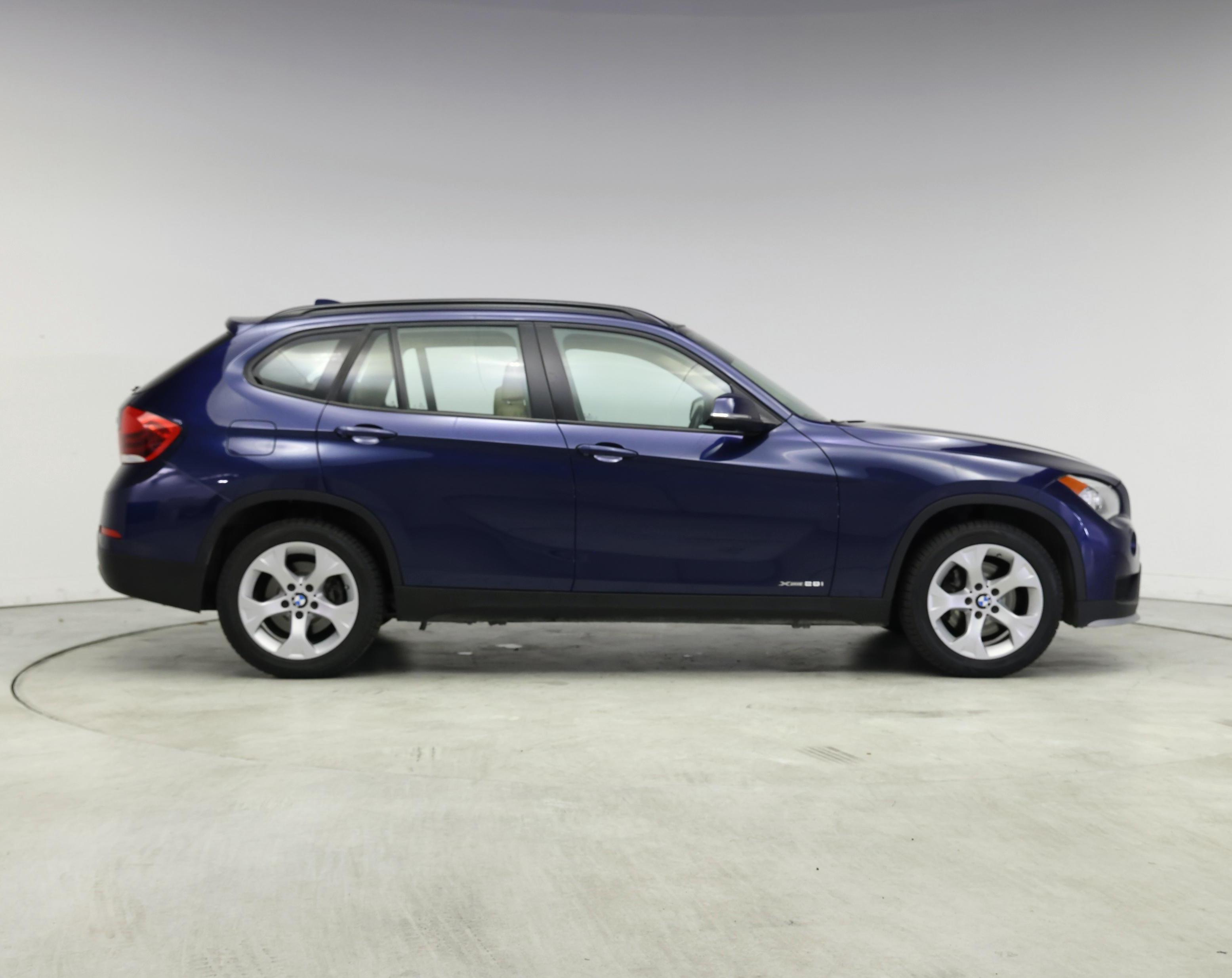 Thumbnail: 2015 BMW X1 - 7