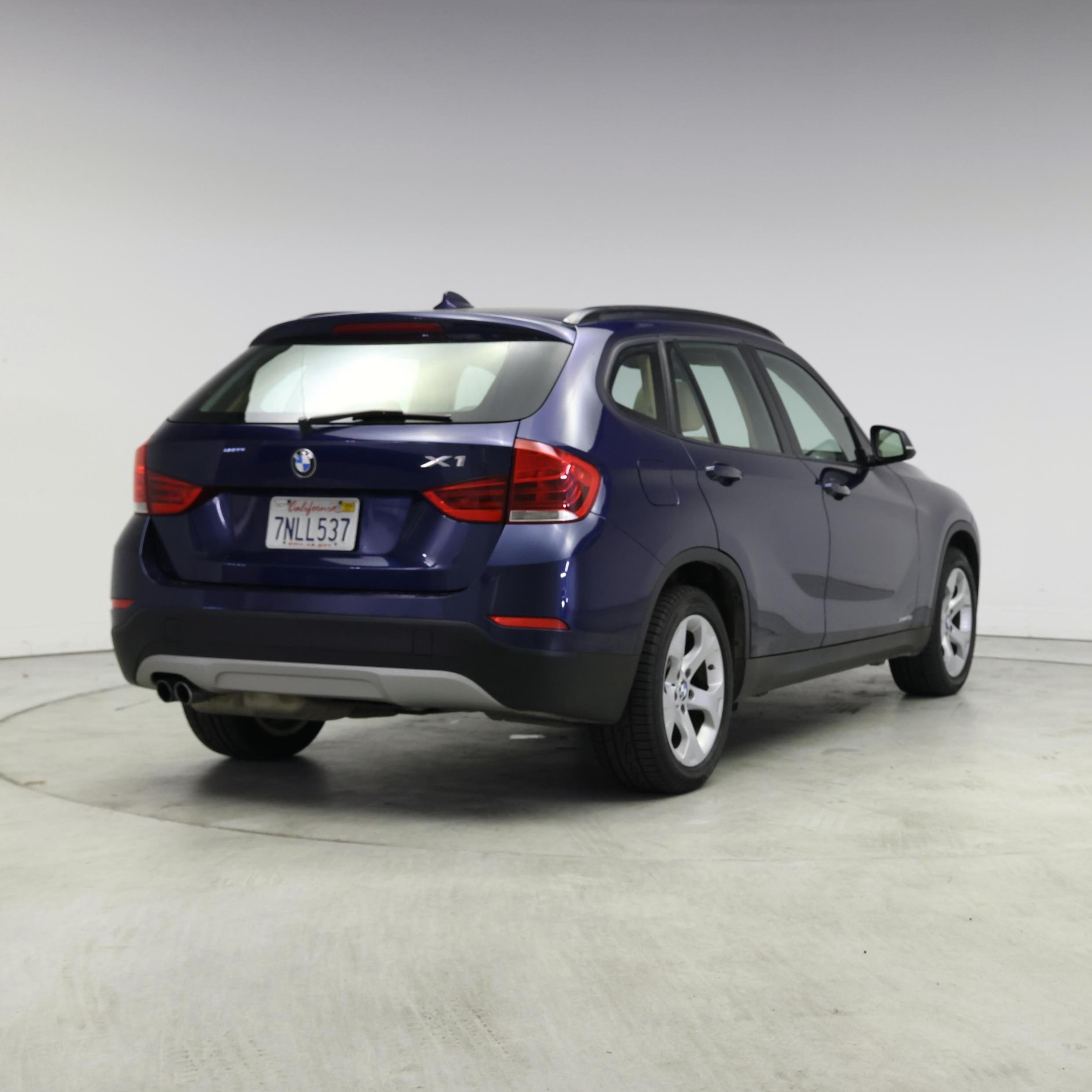Thumbnail: 2015 BMW X1 - 8