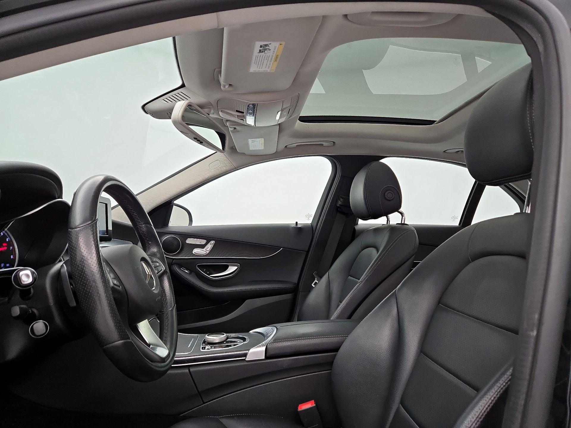 Thumbnail: 2017 Mercedes-Benz C-Class - 20