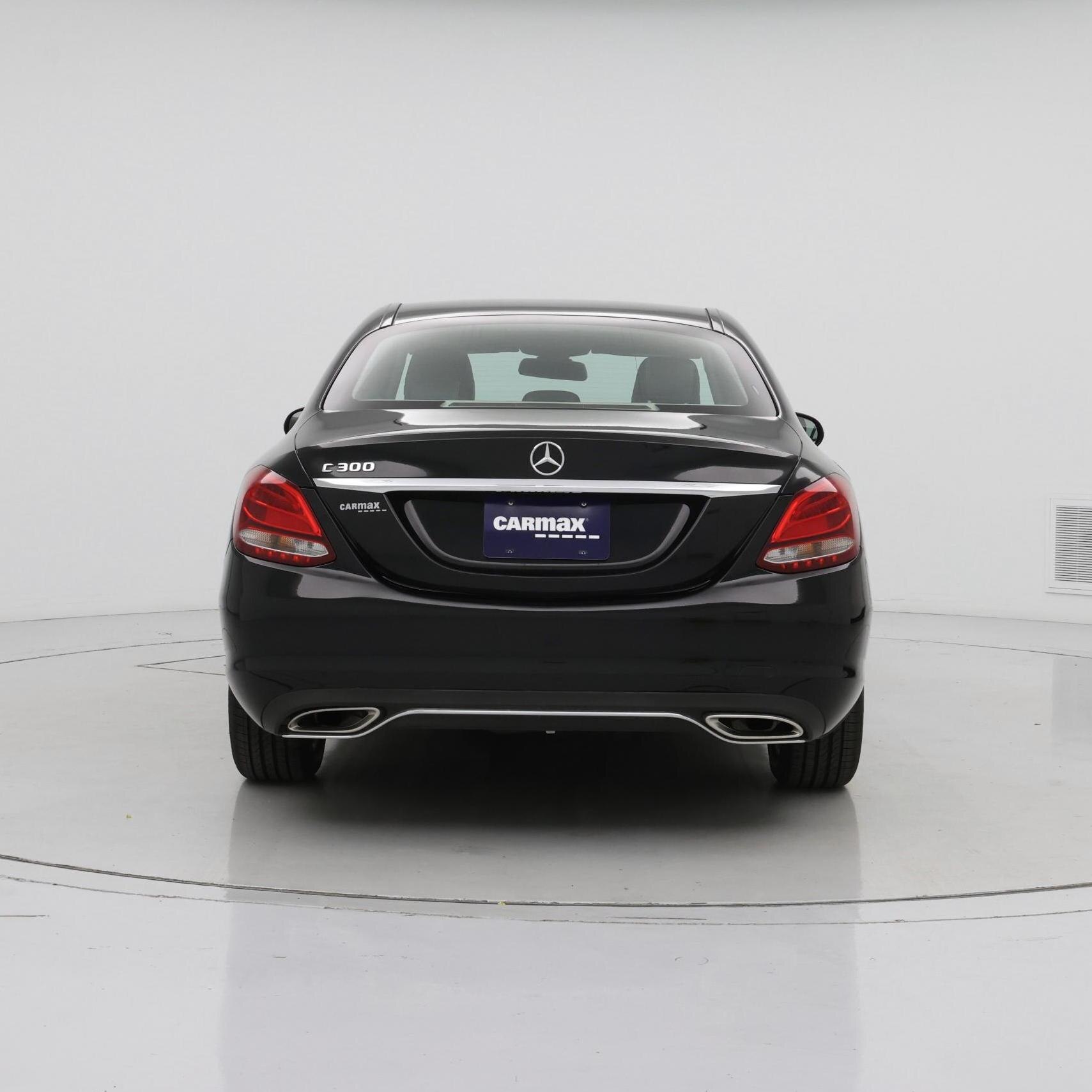 Thumbnail: 2017 Mercedes-Benz C-Class - 6