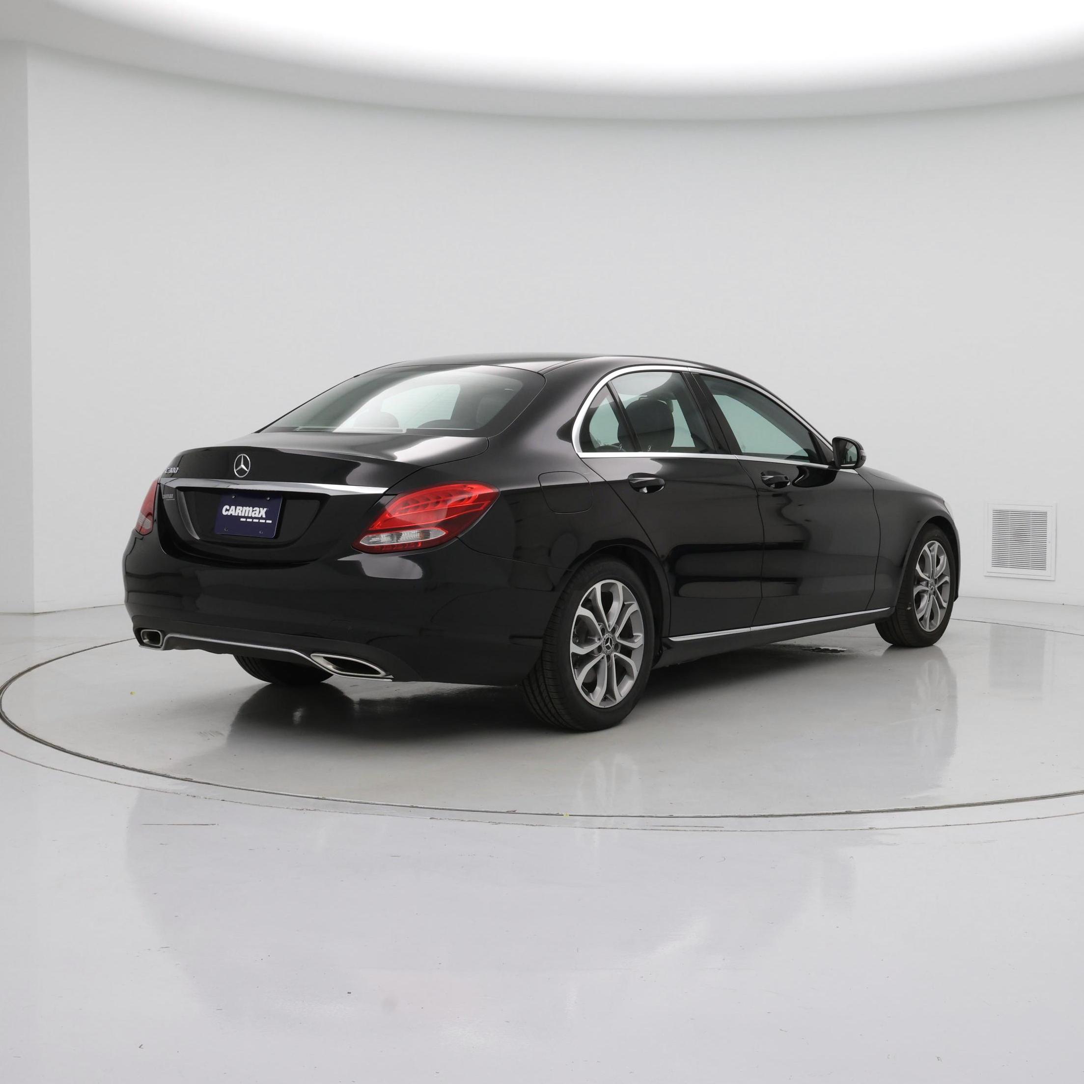 Thumbnail: 2017 Mercedes-Benz C-Class - 8