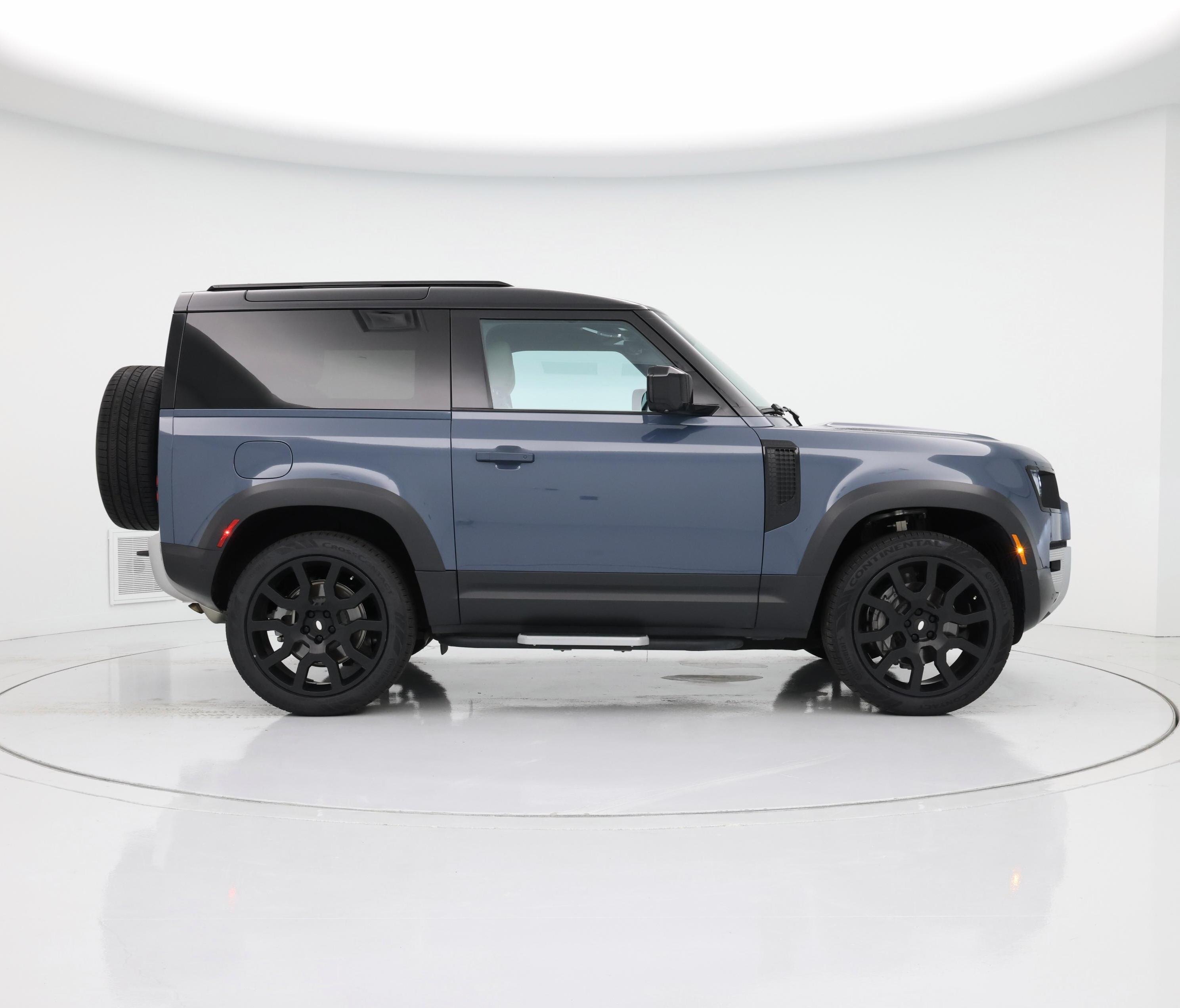 Thumbnail: 2023 Land Rover Defender - 7
