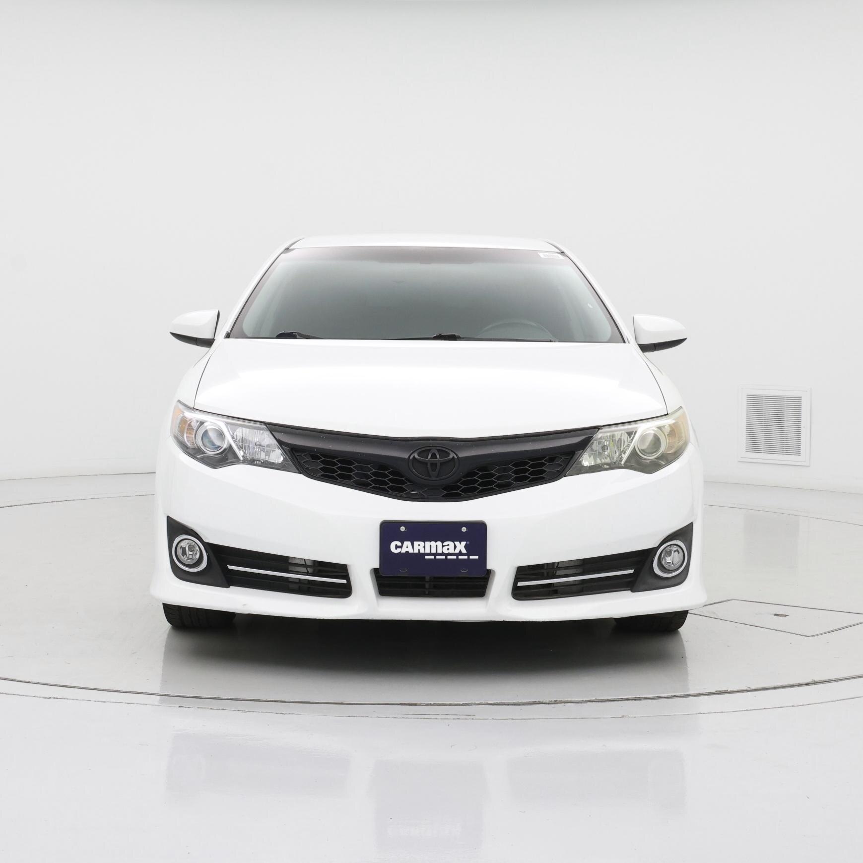 Thumbnail: 2014 Toyota Camry - 5
