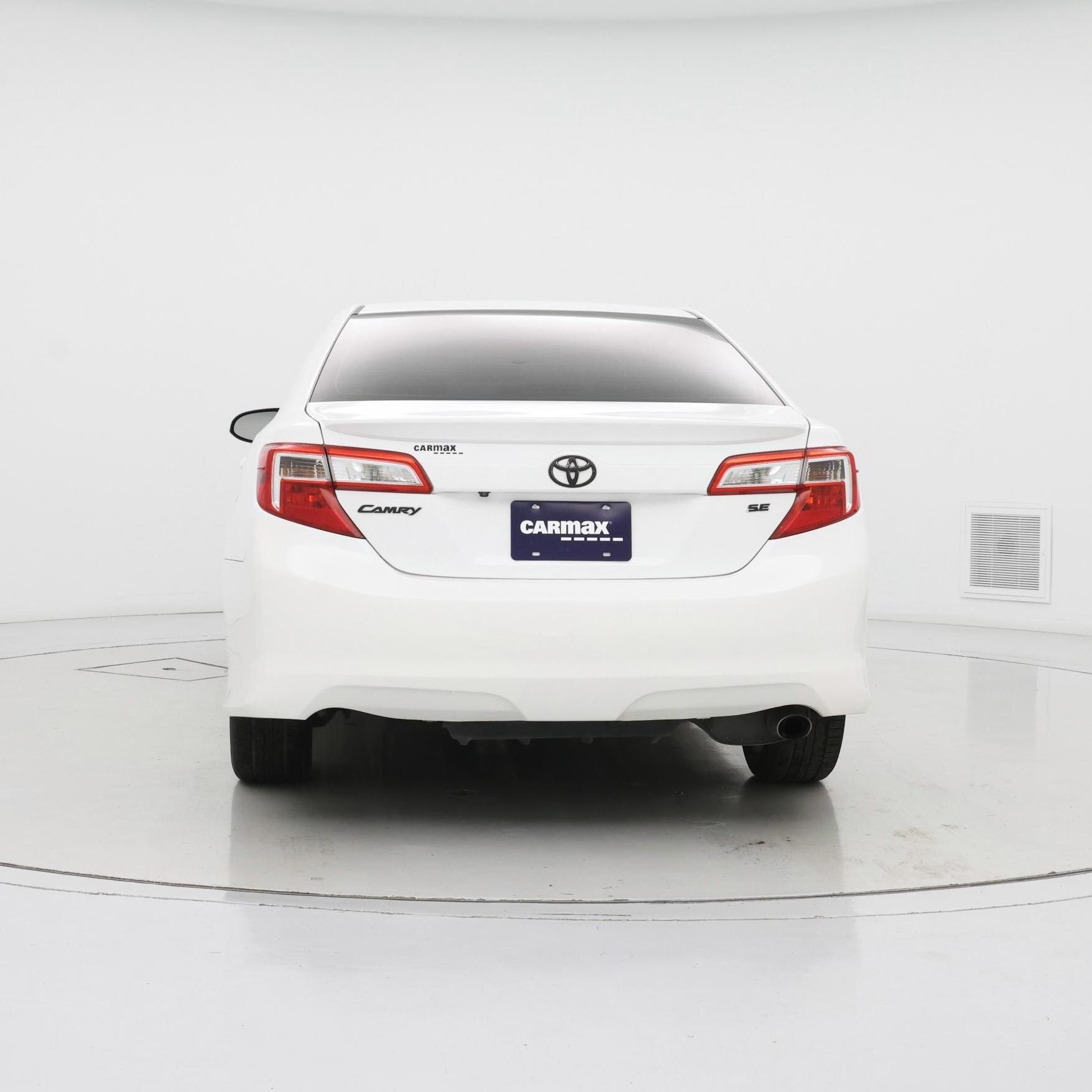 Thumbnail: 2014 Toyota Camry - 6