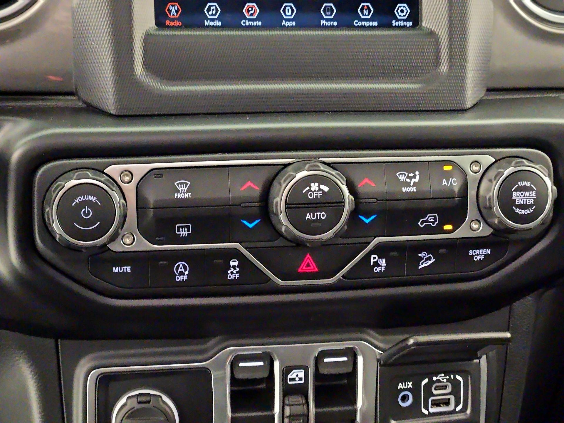 Thumbnail: 2020 Jeep Wrangler - 16