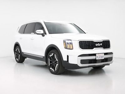 White 2024 Kia Telluride EX