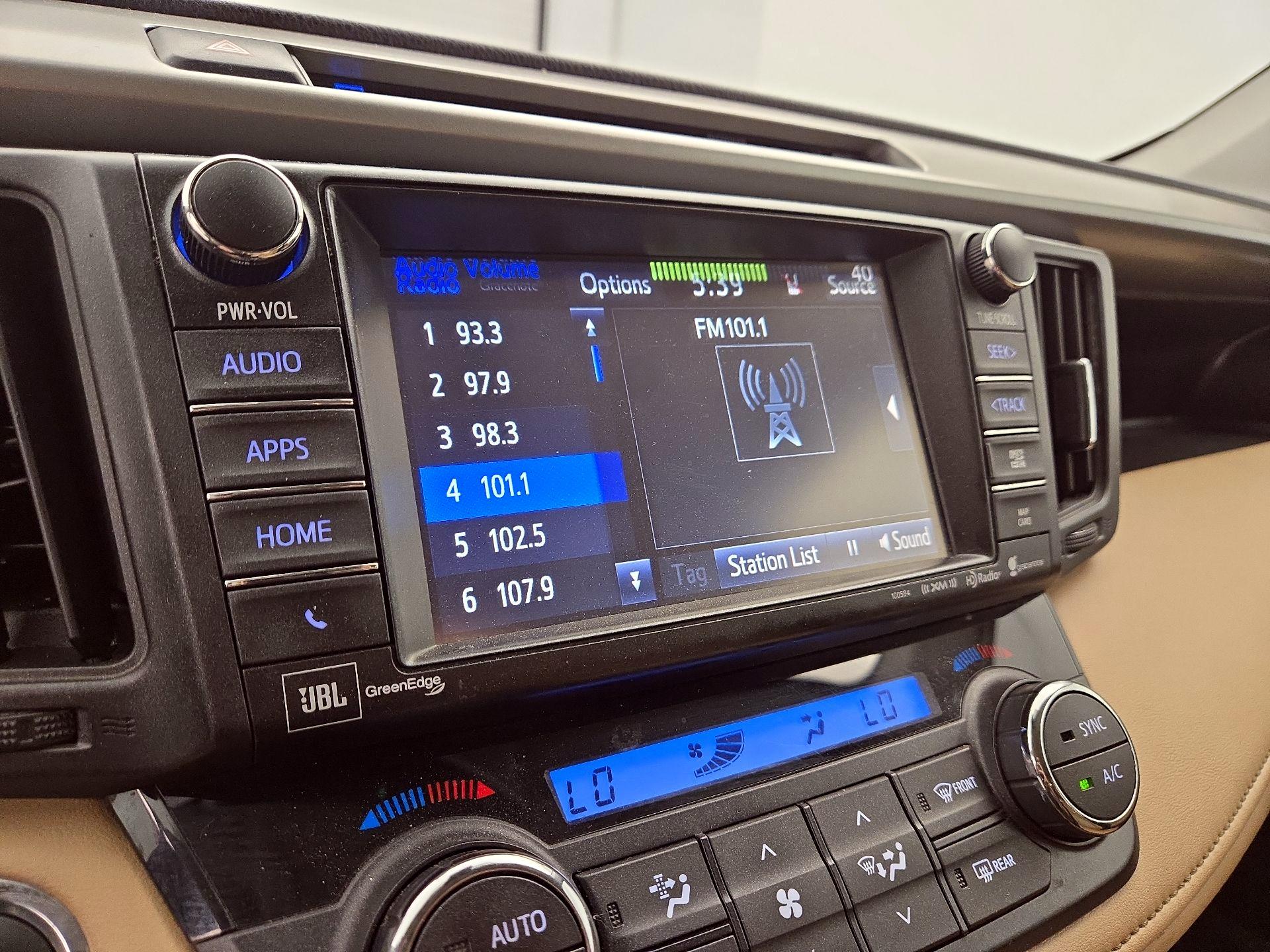 Thumbnail: 2016 Toyota RAV4 - 16