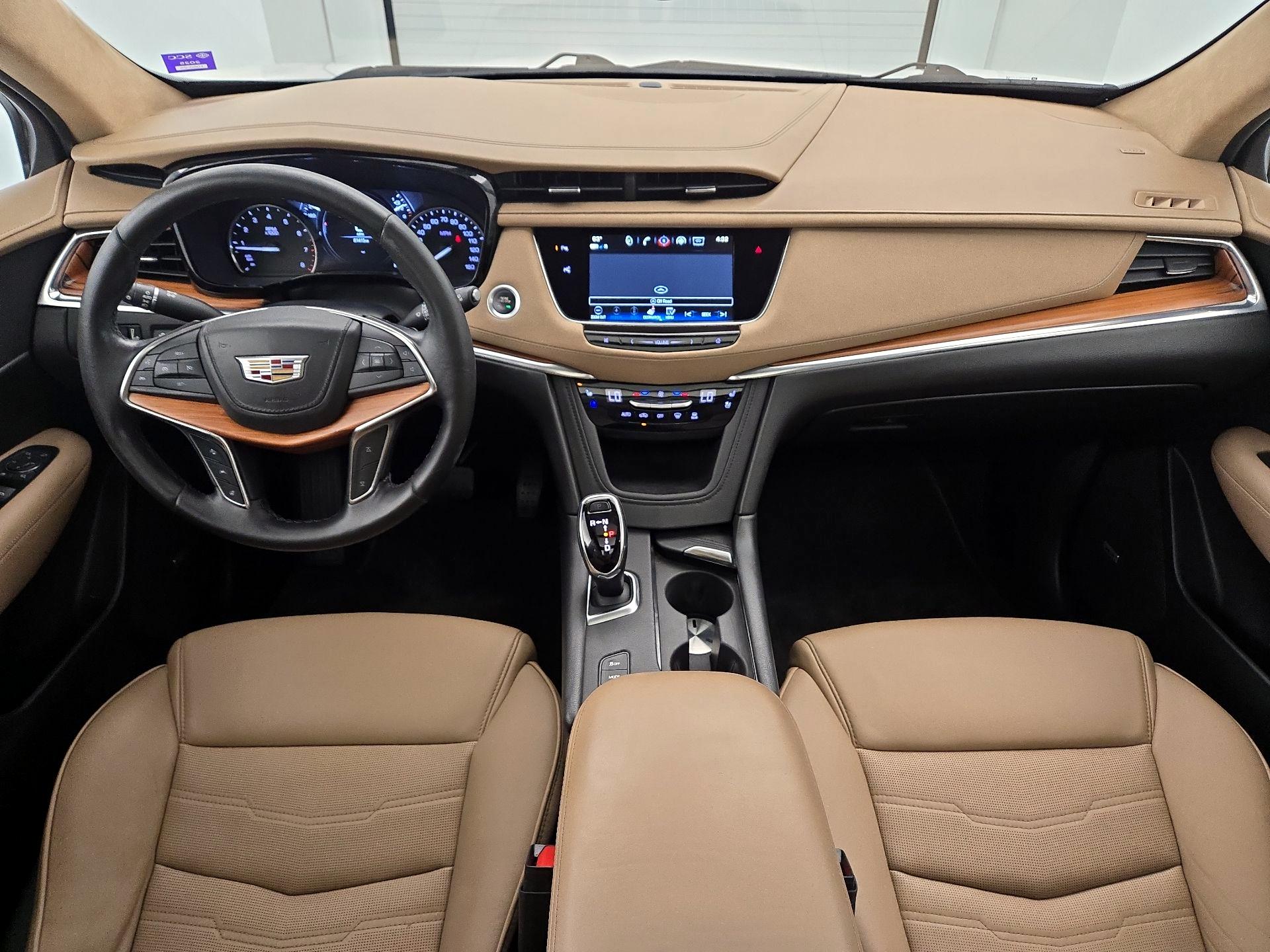 Thumbnail: 2018 Cadillac XT5 - 9
