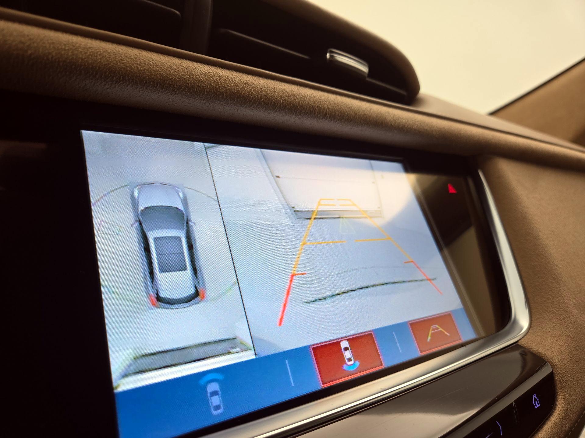 Thumbnail: 2018 Cadillac XT5 - 15
