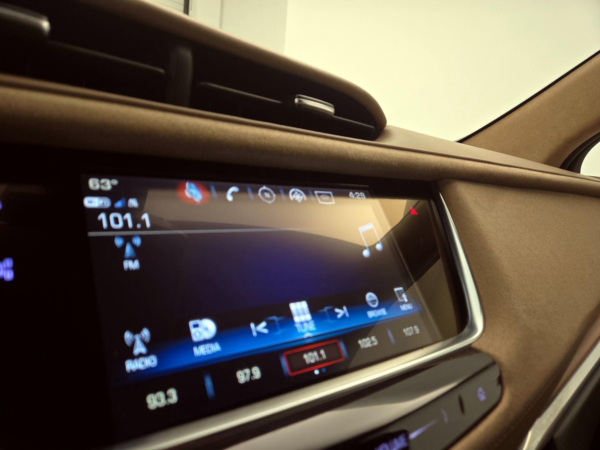 Thumbnail: 2018 Cadillac XT5 - 16