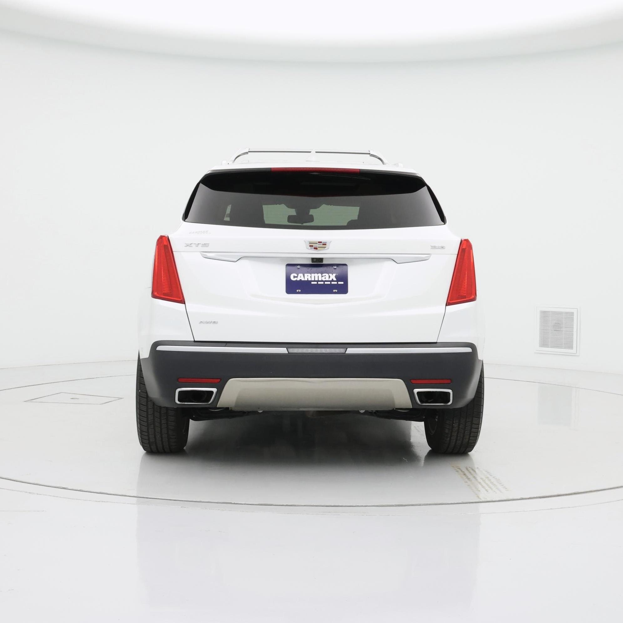 Thumbnail: 2018 Cadillac XT5 - 6