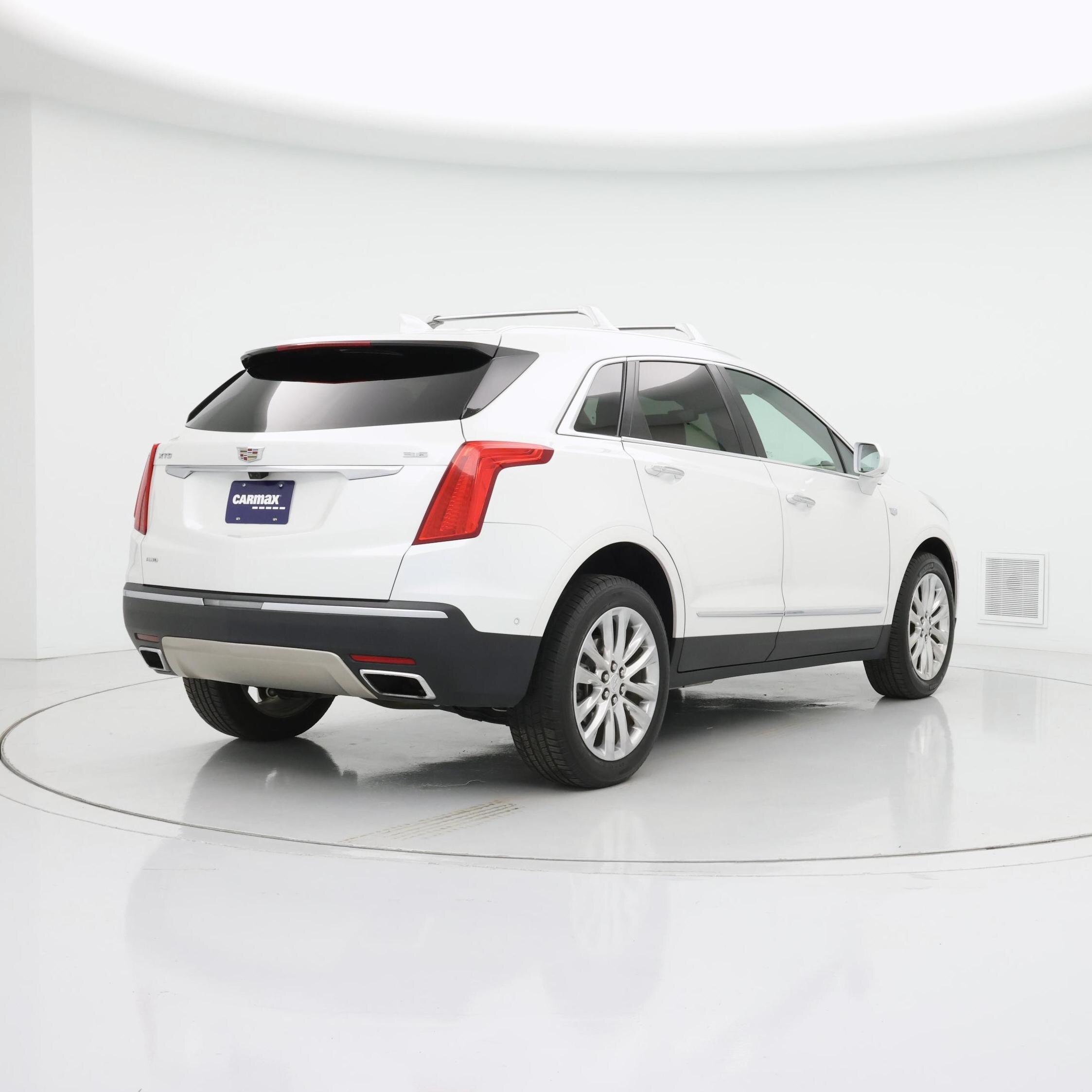 Thumbnail: 2018 Cadillac XT5 - 8