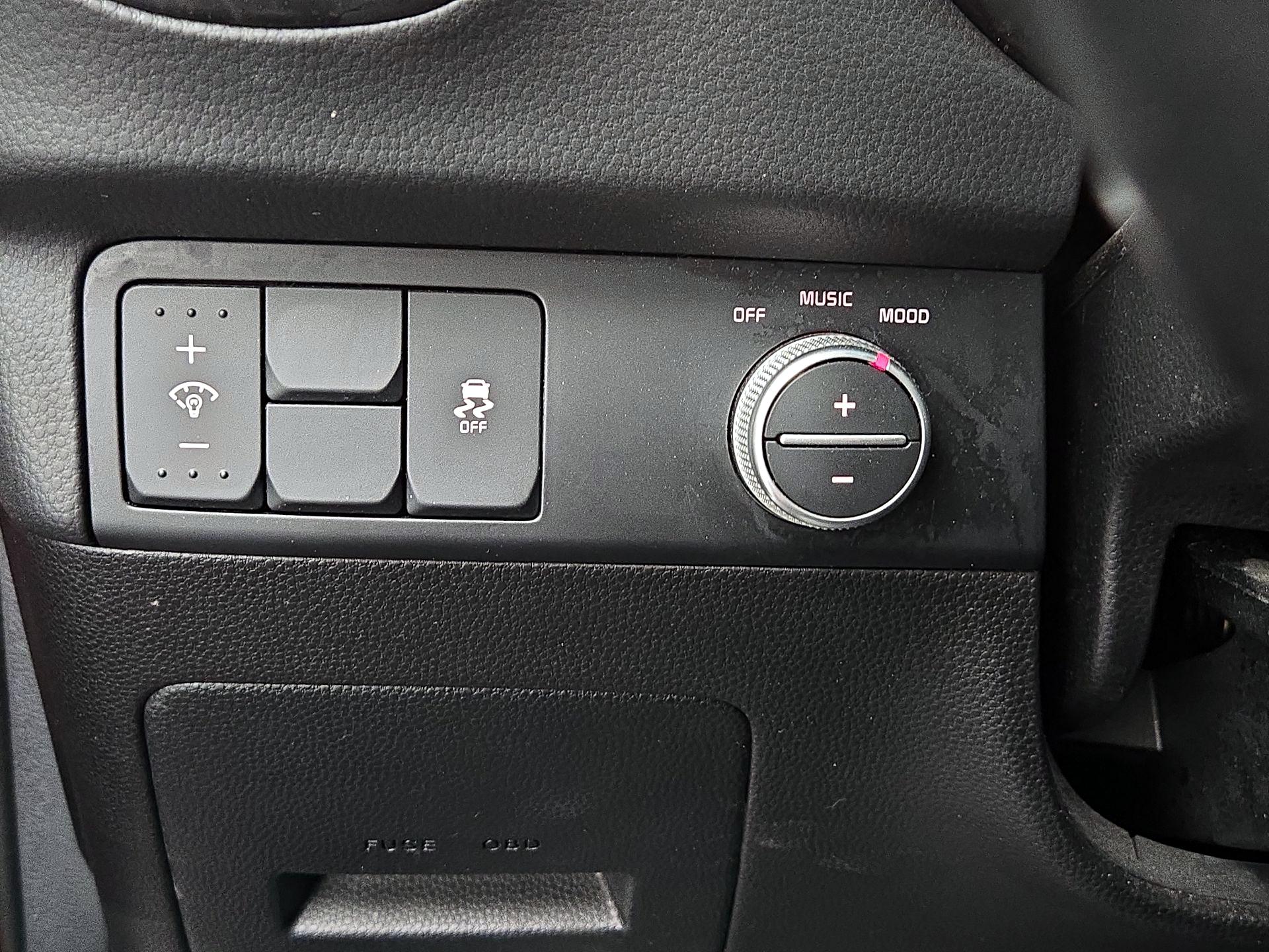 Thumbnail: 2016 Kia Soul - 13