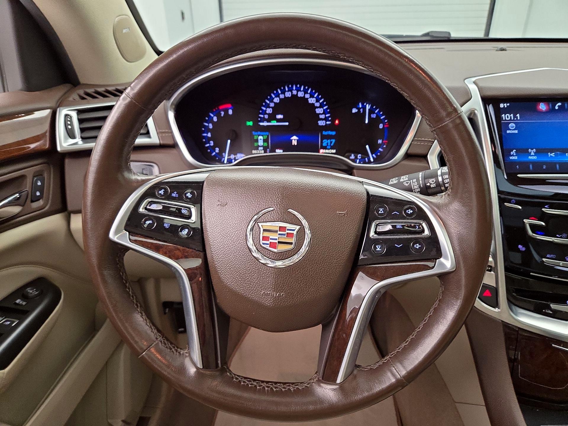 Thumbnail: 2016 Cadillac SRX - 10