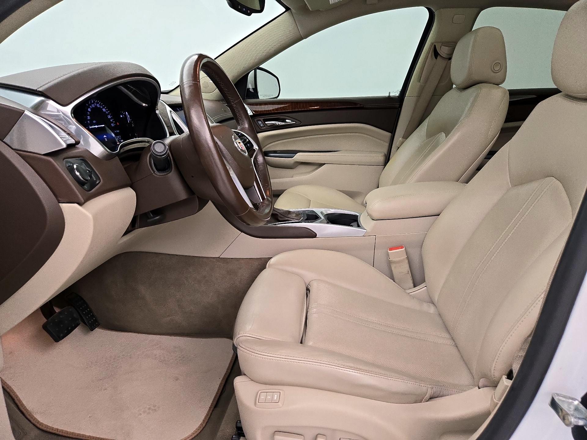 Thumbnail: 2016 Cadillac SRX - 11