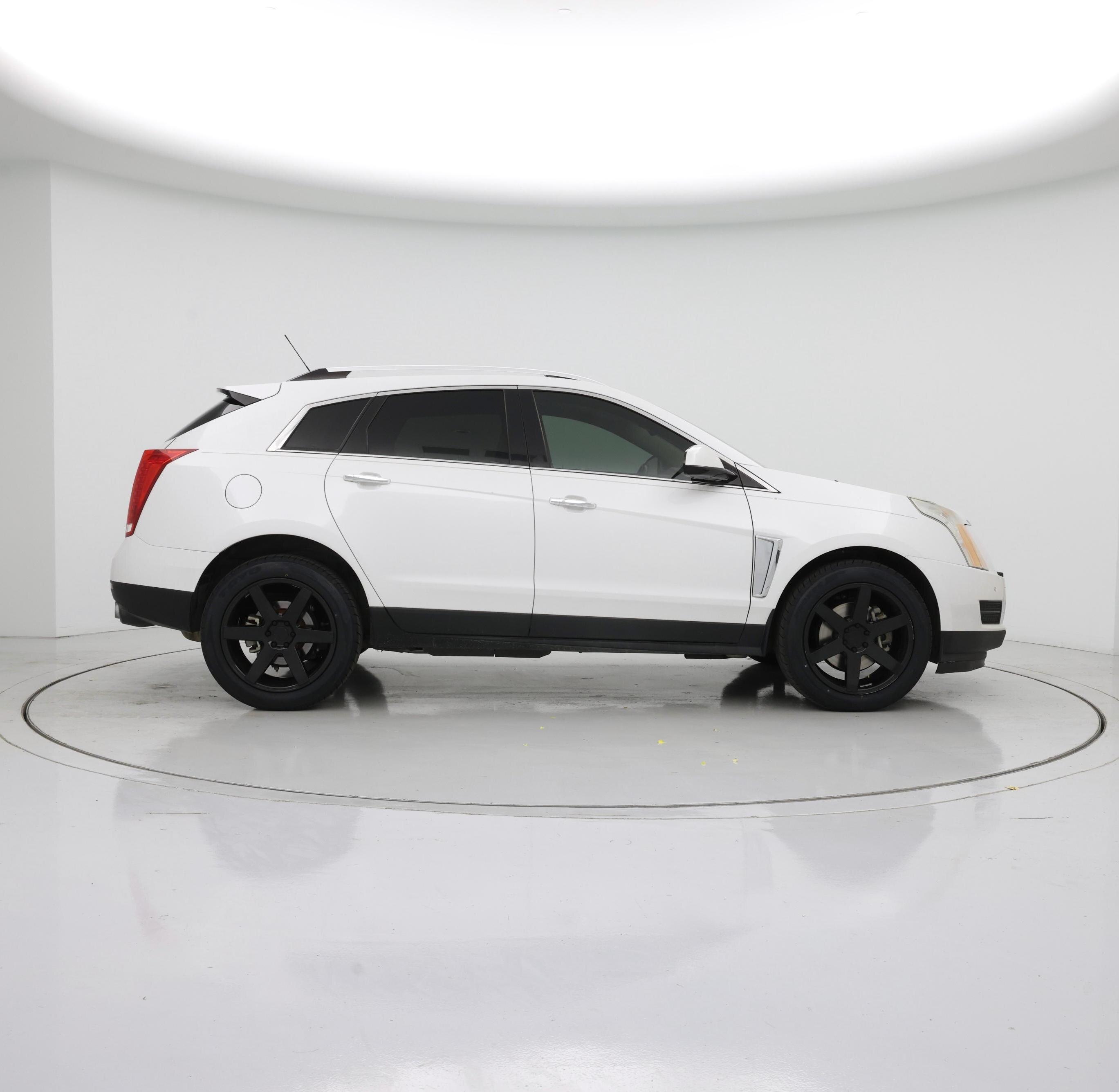 Thumbnail: 2016 Cadillac SRX - 7